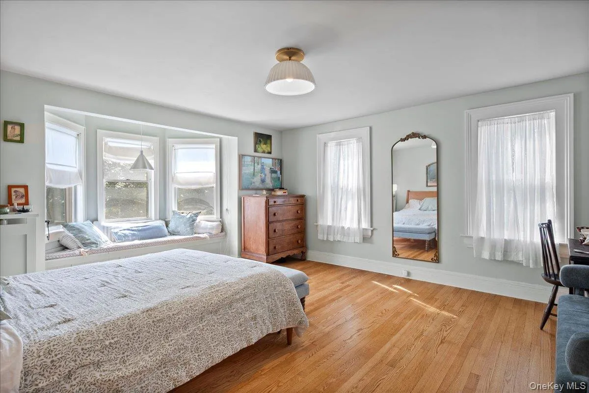 42 2nd Avenue, Orangetown, NY, 3 Bedrooms Bedrooms, 7 Rooms Rooms,1 BathroomBathrooms,Residential,For Rent,2nd,0,1053167 42 2nd Avenue, Orangetown, NY, 3 Bedrooms Bedrooms, 7 Rooms Rooms,1 BathroomBathrooms,Residential,For Rent,2nd,0,1053167
