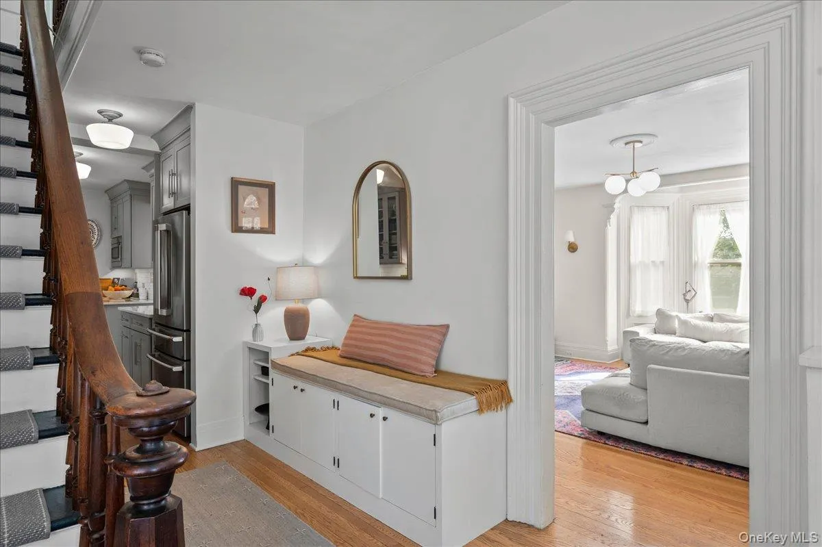 42 2nd Avenue, Orangetown, NY, 3 Bedrooms Bedrooms, 7 Rooms Rooms,1 BathroomBathrooms,Residential,For Rent,2nd,0,1053167 42 2nd Avenue, Orangetown, NY, 3 Bedrooms Bedrooms, 7 Rooms Rooms,1 BathroomBathrooms,Residential,For Rent,2nd,0,1053167