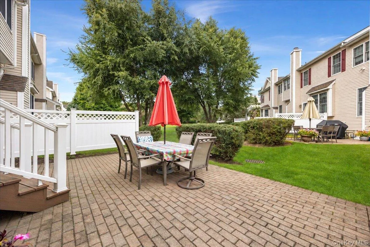 12 Sassinoro Boulevard, Cortlandt, NY, 3 Bedrooms Bedrooms, 7 Rooms Rooms,2 BathroomsBathrooms,Residential,For Rent,Sassinoro,0,1053168 12 Sassinoro Boulevard, Cortlandt, NY, 3 Bedrooms Bedrooms, 7 Rooms Rooms,2 BathroomsBathrooms,Residential,For Rent,Sassinoro,0,1053168