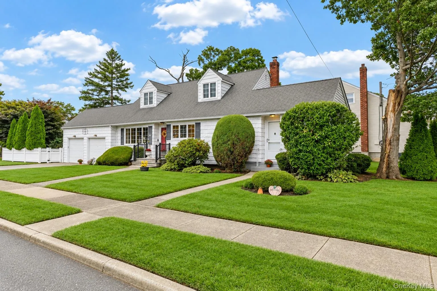 99 Harmony Drive, Oyster Bay, NY, 3 Bedrooms Bedrooms, 7 Rooms Rooms,2 BathroomsBathrooms,Residential,For Rent,Harmony,0,1053169 99 Harmony Drive, Oyster Bay, NY, 3 Bedrooms Bedrooms, 7 Rooms Rooms,2 BathroomsBathrooms,Residential,For Rent,Harmony,0,1053169
