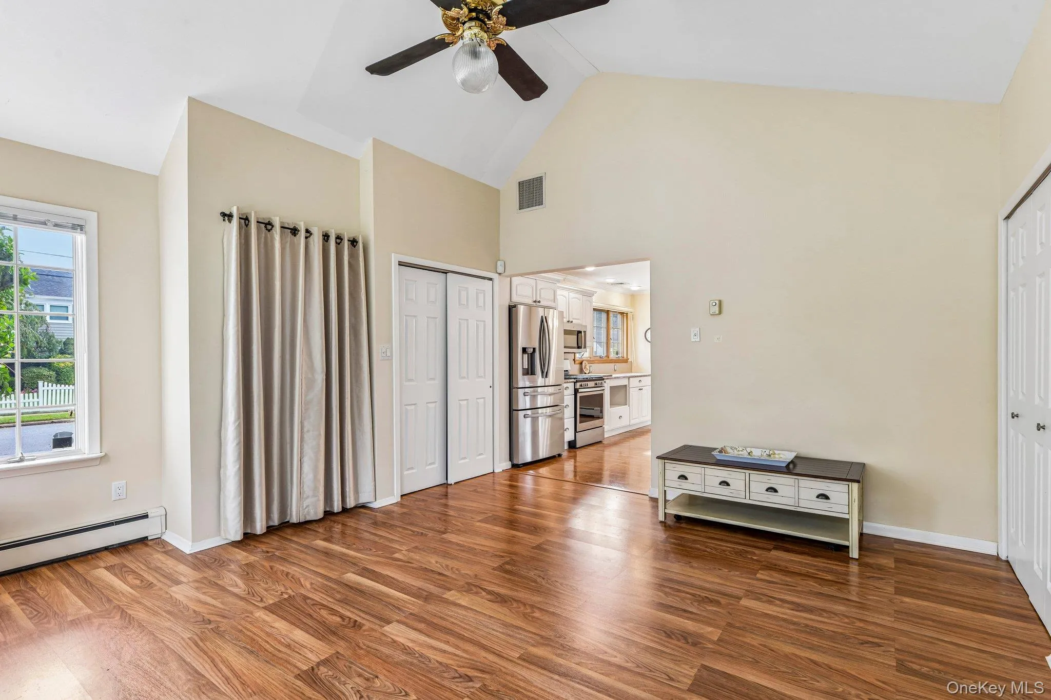 99 Harmony Drive, Oyster Bay, NY, 3 Bedrooms Bedrooms, 7 Rooms Rooms,2 BathroomsBathrooms,Residential,For Rent,Harmony,0,1053169 99 Harmony Drive, Oyster Bay, NY, 3 Bedrooms Bedrooms, 7 Rooms Rooms,2 BathroomsBathrooms,Residential,For Rent,Harmony,0,1053169