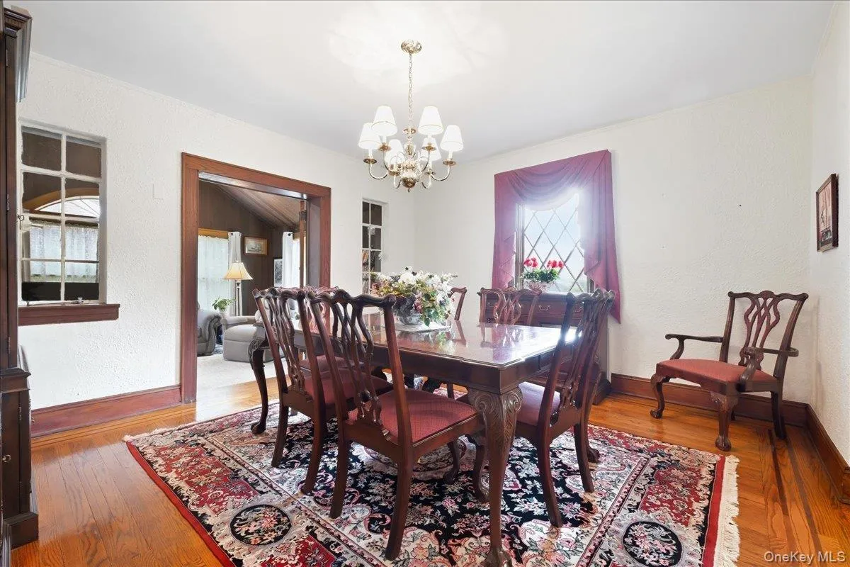 119 Somerset Avenue, Hempstead, NY, 4 Bedrooms Bedrooms, 8 Rooms Rooms,2 BathroomsBathrooms,Residential,For Rent,Somerset,0,1053170 119 Somerset Avenue, Hempstead, NY, 4 Bedrooms Bedrooms, 8 Rooms Rooms,2 BathroomsBathrooms,Residential,For Rent,Somerset,0,1053170