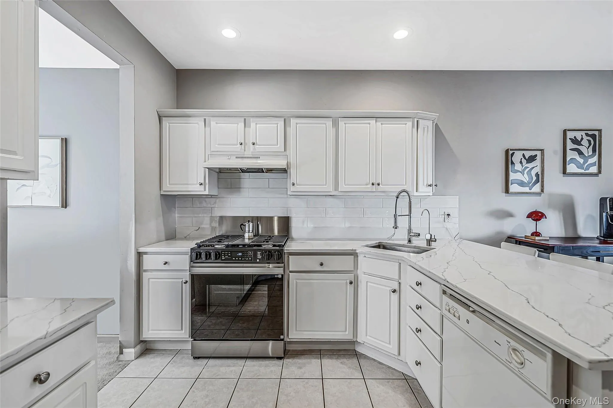 23 Willow Wood Drive, Brookhaven, NY, 3 Bedrooms Bedrooms, 6 Rooms Rooms,2 BathroomsBathrooms,Residential,For Rent,Willow Wood,0,1053173 23 Willow Wood Drive, Brookhaven, NY, 3 Bedrooms Bedrooms, 6 Rooms Rooms,2 BathroomsBathrooms,Residential,For Rent,Willow Wood,0,1053173