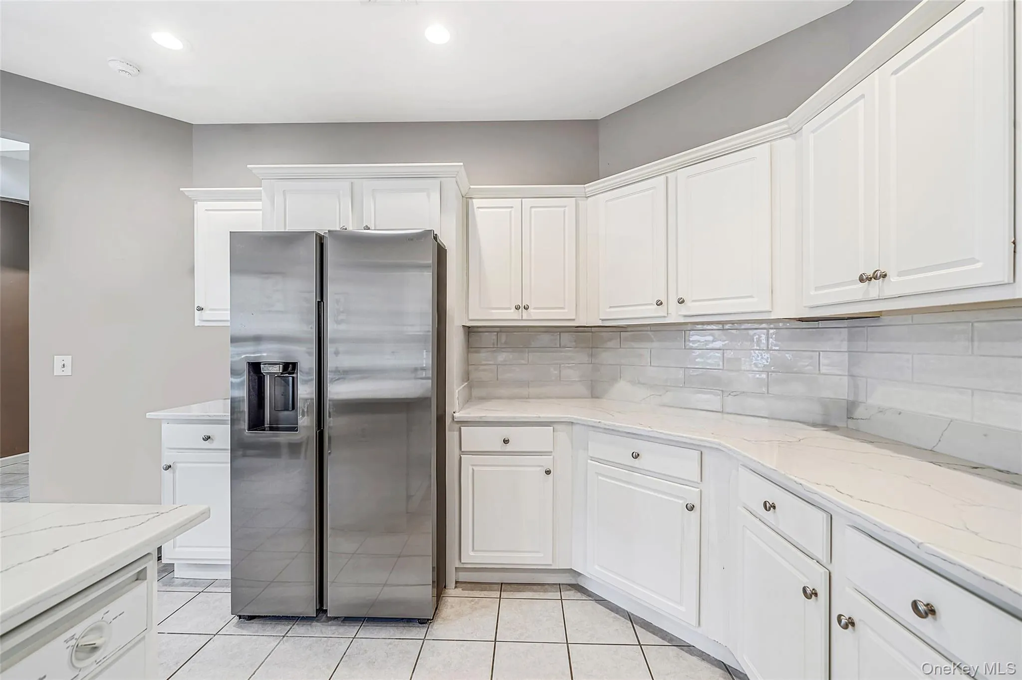 23 Willow Wood Drive, Brookhaven, NY, 3 Bedrooms Bedrooms, 6 Rooms Rooms,2 BathroomsBathrooms,Residential,For Rent,Willow Wood,0,1053173 23 Willow Wood Drive, Brookhaven, NY, 3 Bedrooms Bedrooms, 6 Rooms Rooms,2 BathroomsBathrooms,Residential,For Rent,Willow Wood,0,1053173