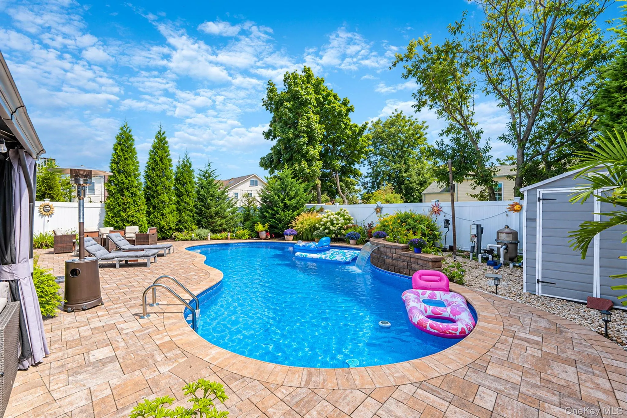833 Fulton Avenue, Babylon, NY, 3 Bedrooms Bedrooms, 6 Rooms Rooms,1 BathroomBathrooms,Residential,For Rent,Fulton,0,1053176 833 Fulton Avenue, Babylon, NY, 3 Bedrooms Bedrooms, 6 Rooms Rooms,1 BathroomBathrooms,Residential,For Rent,Fulton,0,1053176