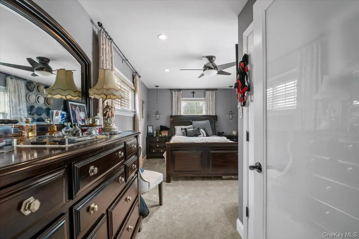 11 Belt Street, Hempstead, NY, 2 Bedrooms Bedrooms, 6 Rooms Rooms,1 BathroomBathrooms,Residential,For Rent,Belt,0,1053179 11 Belt Street, Hempstead, NY, 2 Bedrooms Bedrooms, 6 Rooms Rooms,1 BathroomBathrooms,Residential,For Rent,Belt,0,1053179