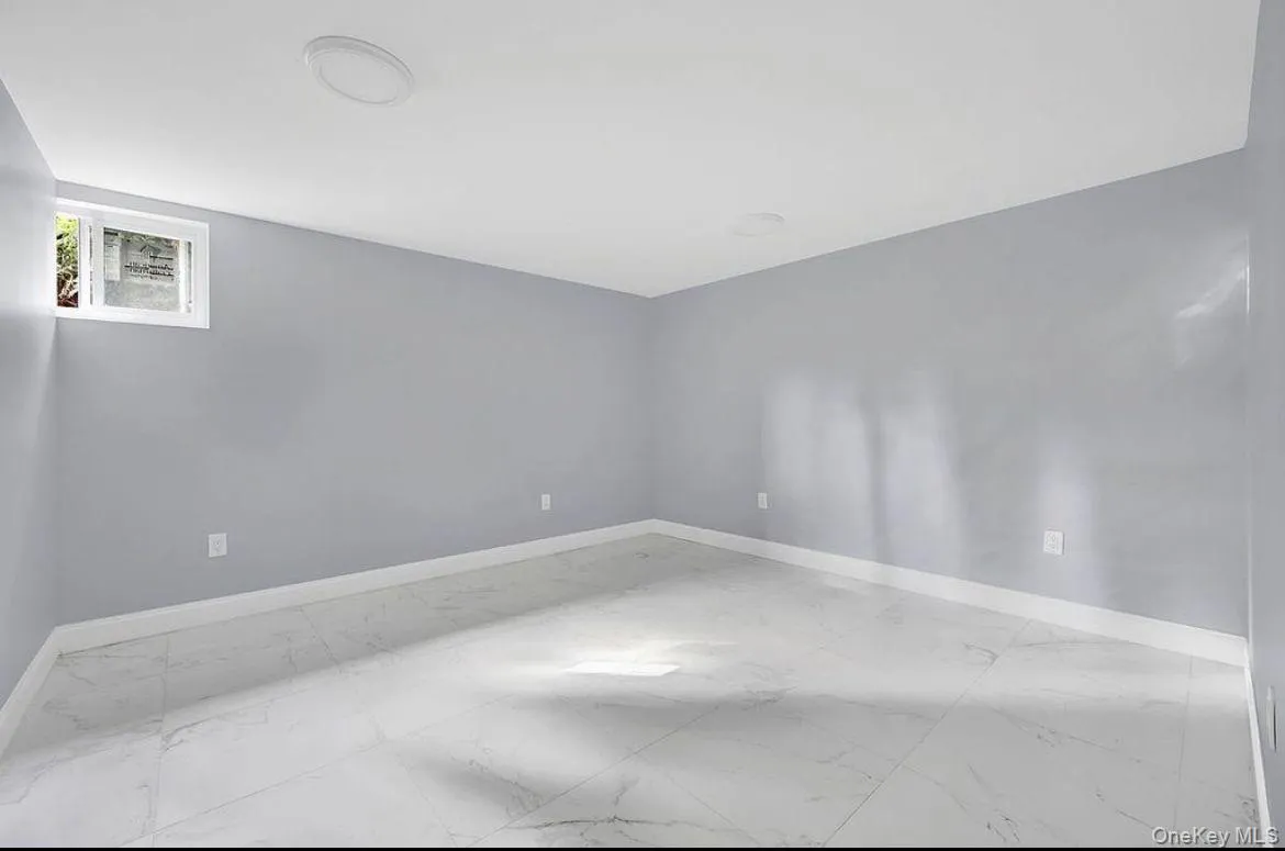 15319 111th Avenue, New York, NY, 4 Bedrooms Bedrooms, 7 Rooms Rooms,2 BathroomsBathrooms,Residential,For Rent,111th,0,1053183 15319 111th Avenue, New York, NY, 4 Bedrooms Bedrooms, 7 Rooms Rooms,2 BathroomsBathrooms,Residential,For Rent,111th,0,1053183