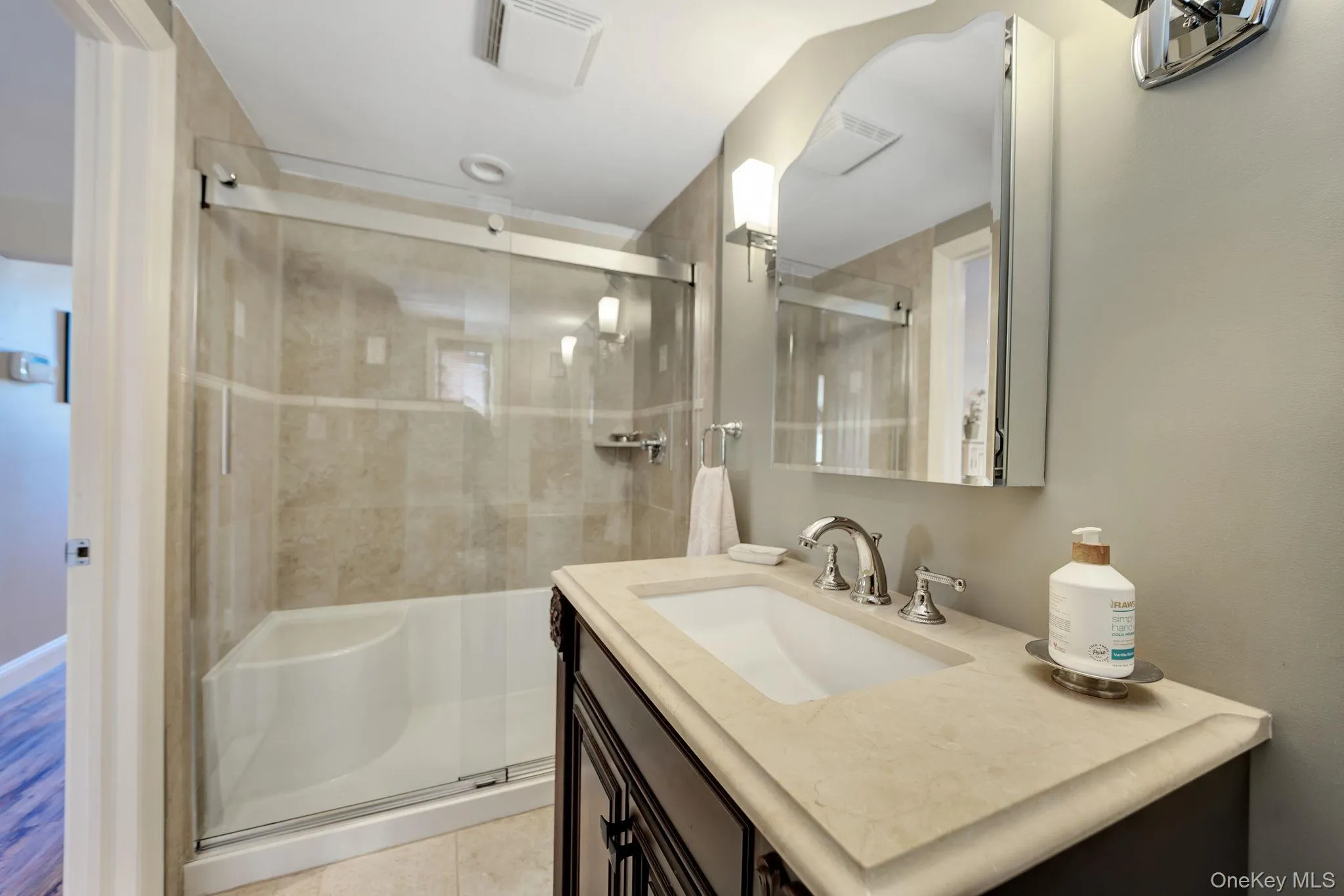 113 Lewis Avenue, Babylon, NY, 4 Bedrooms Bedrooms, 8 Rooms Rooms,2 BathroomsBathrooms,Residential,For Rent,Lewis,0,1053184 113 Lewis Avenue, Babylon, NY, 4 Bedrooms Bedrooms, 8 Rooms Rooms,2 BathroomsBathrooms,Residential,For Rent,Lewis,0,1053184
