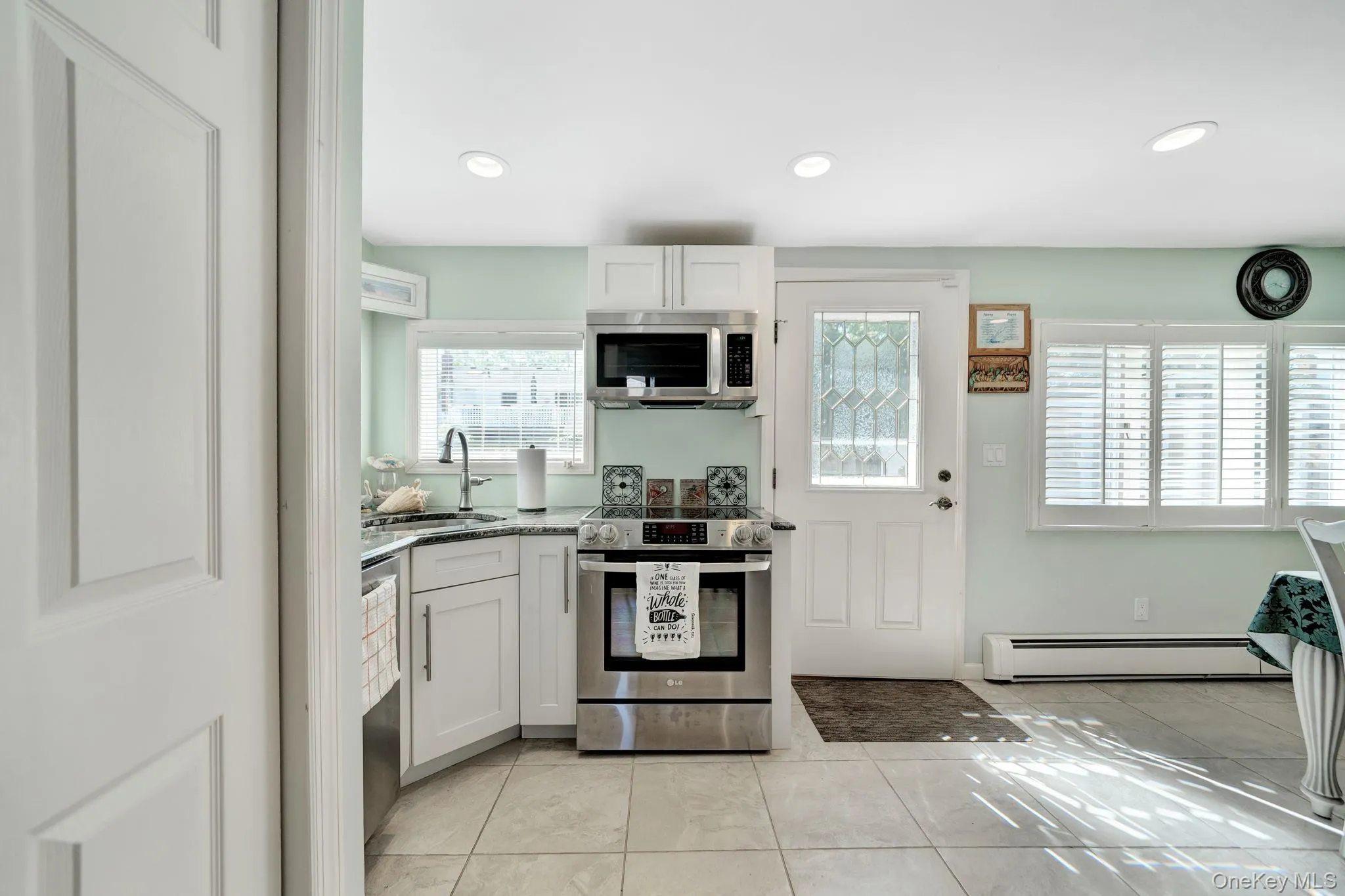 113 Lewis Avenue, Babylon, NY, 4 Bedrooms Bedrooms, 8 Rooms Rooms,2 BathroomsBathrooms,Residential,For Rent,Lewis,0,1053184 113 Lewis Avenue, Babylon, NY, 4 Bedrooms Bedrooms, 8 Rooms Rooms,2 BathroomsBathrooms,Residential,For Rent,Lewis,0,1053184