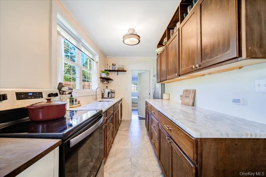 51 Weeks Avenue, Cornwall, NY, 1 Bedroom Bedrooms, 5 Rooms Rooms,1 BathroomBathrooms,Residential,For Rent,Weeks,0,1053185 51 Weeks Avenue, Cornwall, NY, 1 Bedroom Bedrooms, 5 Rooms Rooms,1 BathroomBathrooms,Residential,For Rent,Weeks,0,1053185