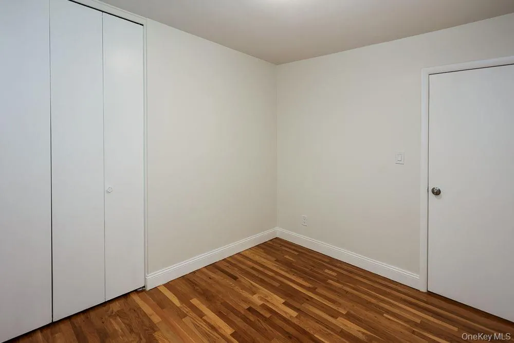 21 Dewey Road, Smithtown, NY, 3 Bedrooms Bedrooms, 5 Rooms Rooms,1 BathroomBathrooms,Residential,For Rent,Dewey,0,1053188 21 Dewey Road, Smithtown, NY, 3 Bedrooms Bedrooms, 5 Rooms Rooms,1 BathroomBathrooms,Residential,For Rent,Dewey,0,1053188