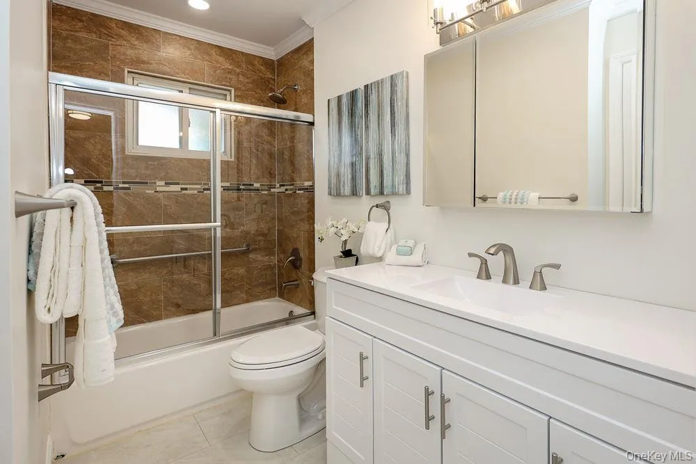 21 Dewey Road, Smithtown, NY, 3 Bedrooms Bedrooms, 5 Rooms Rooms,1 BathroomBathrooms,Residential,For Rent,Dewey,0,1053188 21 Dewey Road, Smithtown, NY, 3 Bedrooms Bedrooms, 5 Rooms Rooms,1 BathroomBathrooms,Residential,For Rent,Dewey,0,1053188