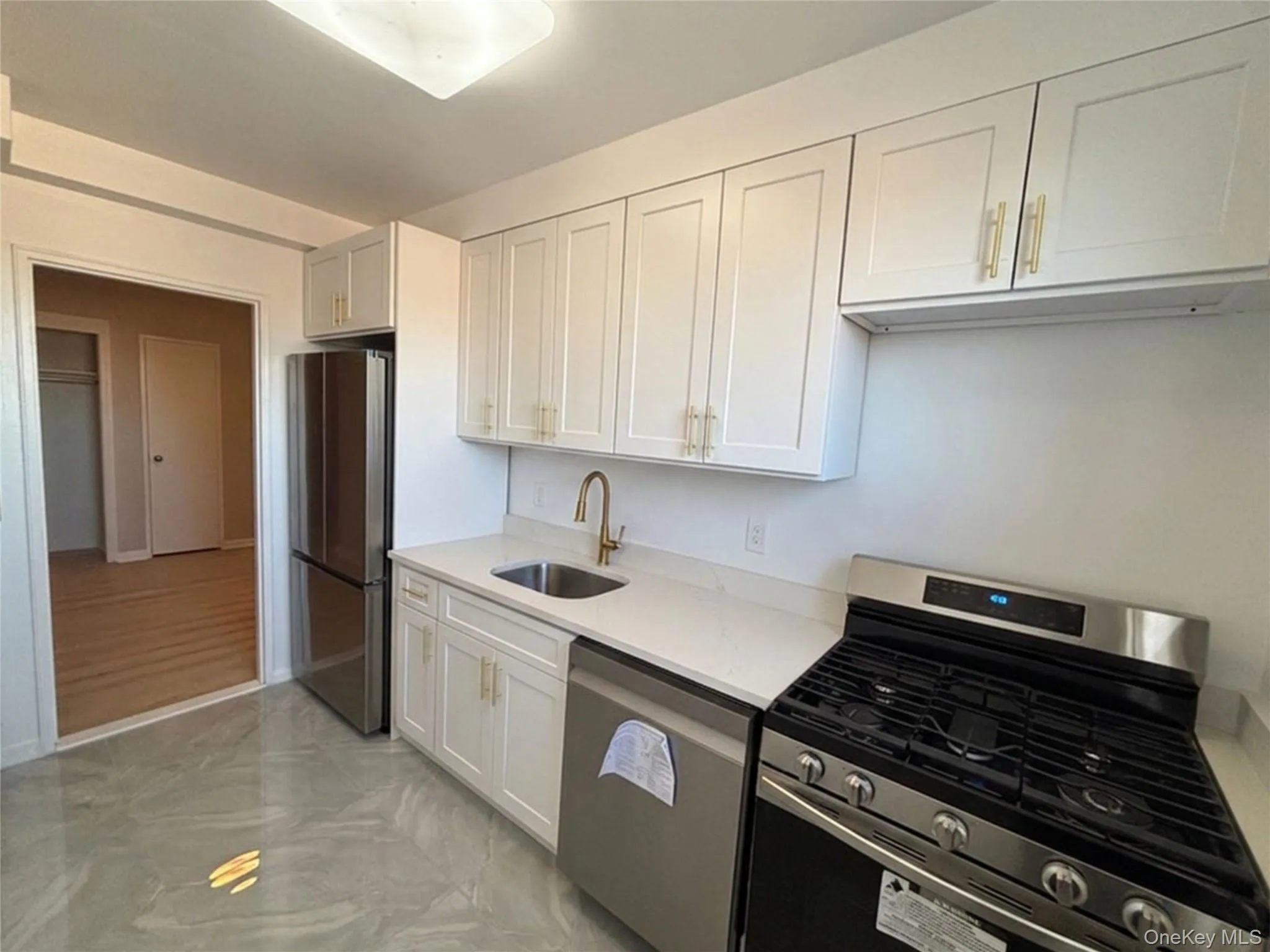 26-21 Union Street, New York, NY, 1 Bedroom Bedrooms, 3 Rooms Rooms,1 BathroomBathrooms,Residential,For Rent,Union,0,1053195 26-21 Union Street, New York, NY, 1 Bedroom Bedrooms, 3 Rooms Rooms,1 BathroomBathrooms,Residential,For Rent,Union,0,1053195