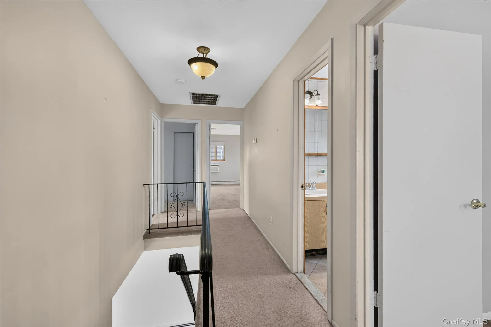 15 Country Court, Oyster Bay, NY, 5 Bedrooms Bedrooms, 9 Rooms Rooms,2 BathroomsBathrooms,Residential,For Rent,Country,0,1053197 15 Country Court, Oyster Bay, NY, 5 Bedrooms Bedrooms, 9 Rooms Rooms,2 BathroomsBathrooms,Residential,For Rent,Country,0,1053197
