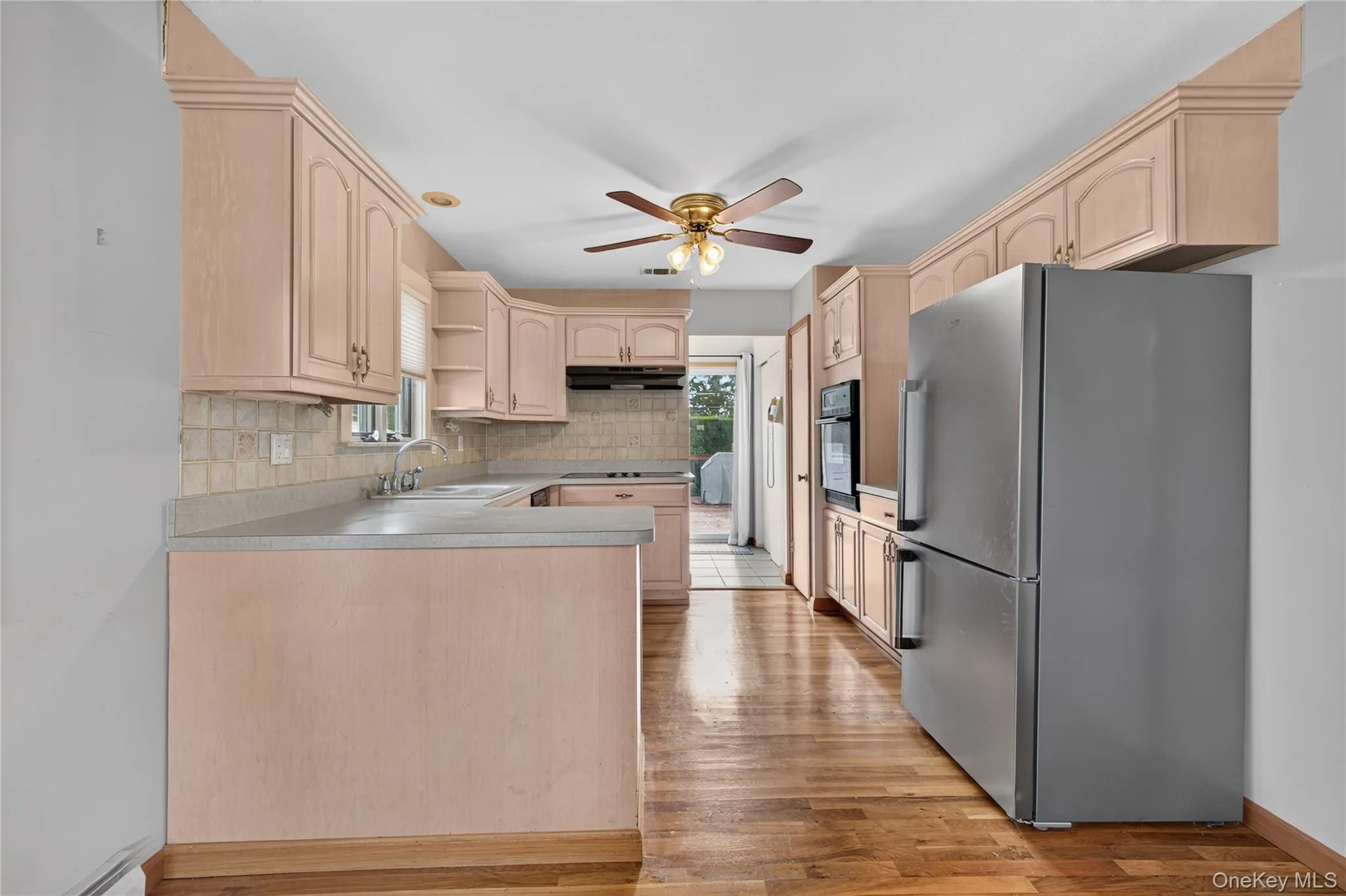 15 Country Court, Oyster Bay, NY, 5 Bedrooms Bedrooms, 9 Rooms Rooms,2 BathroomsBathrooms,Residential,For Rent,Country,0,1053197 15 Country Court, Oyster Bay, NY, 5 Bedrooms Bedrooms, 9 Rooms Rooms,2 BathroomsBathrooms,Residential,For Rent,Country,0,1053197