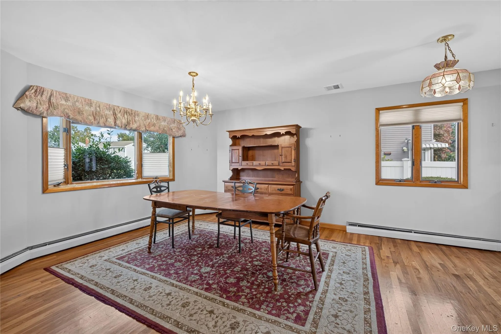 15 Country Court, Oyster Bay, NY, 5 Bedrooms Bedrooms, 9 Rooms Rooms,2 BathroomsBathrooms,Residential,For Rent,Country,0,1053197 15 Country Court, Oyster Bay, NY, 5 Bedrooms Bedrooms, 9 Rooms Rooms,2 BathroomsBathrooms,Residential,For Rent,Country,0,1053197