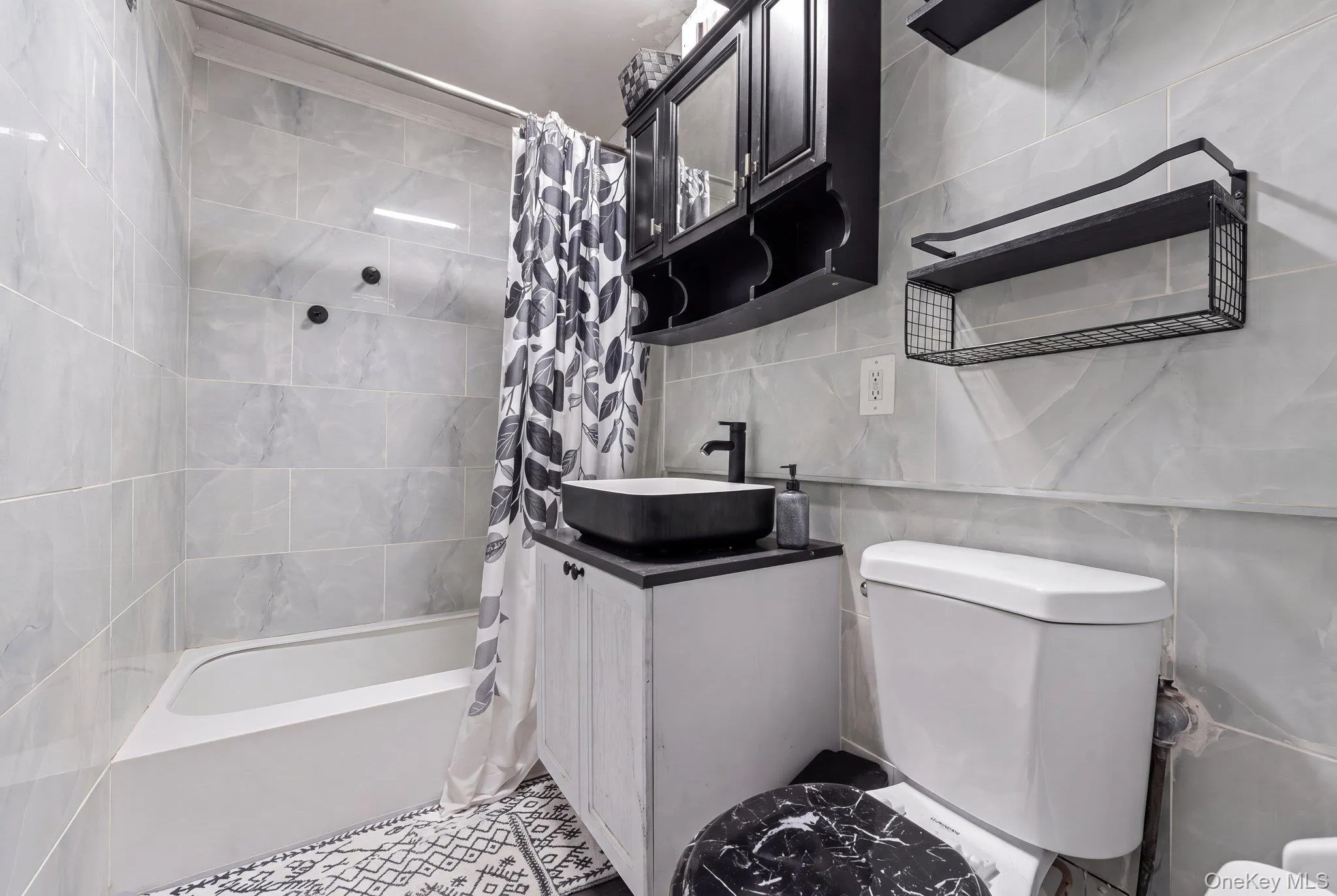 5803 Calloway street, New York, NY, 2 Bedrooms Bedrooms, 6 Rooms Rooms,2 BathroomsBathrooms,Residential,For Rent,Calloway street,0,1053199 5803 Calloway street, New York, NY, 2 Bedrooms Bedrooms, 6 Rooms Rooms,2 BathroomsBathrooms,Residential,For Rent,Calloway street,0,1053199
