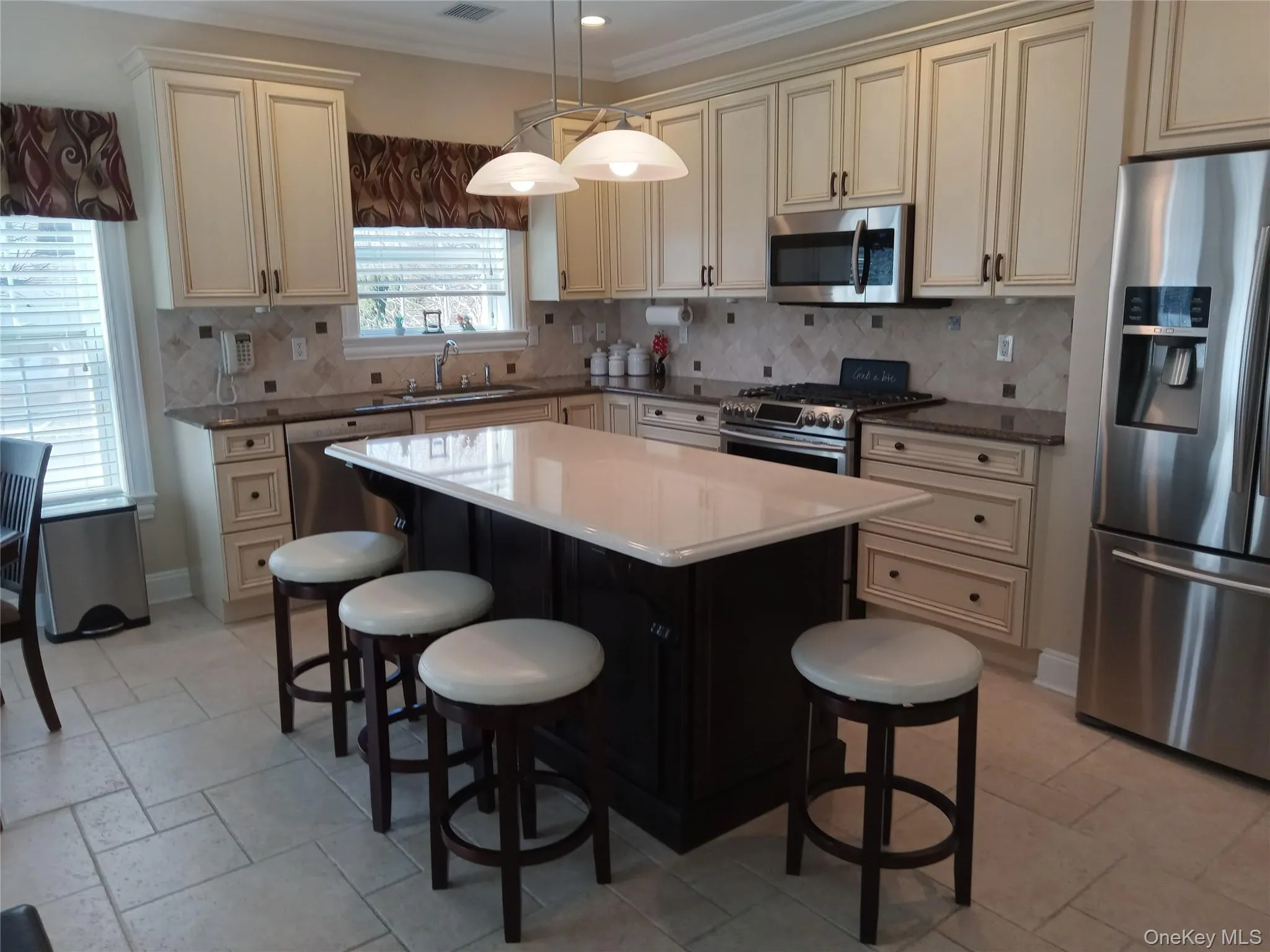 29 Golden Spruce Drive, Riverhead, NY, 3 Bedrooms Bedrooms, 7 Rooms Rooms,3 BathroomsBathrooms,Residential,For Rent,Golden Spruce,0,1053200 29 Golden Spruce Drive, Riverhead, NY, 3 Bedrooms Bedrooms, 7 Rooms Rooms,3 BathroomsBathrooms,Residential,For Rent,Golden Spruce,0,1053200