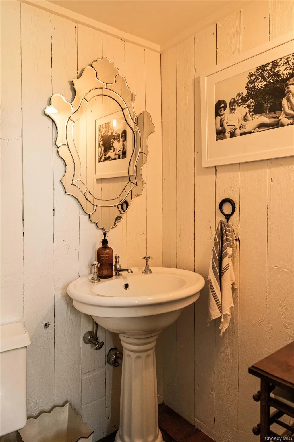 823 Quaker Hill Road, Pawling, NY, 4 Bedrooms Bedrooms, 8 Rooms Rooms,3 BathroomsBathrooms,Residential,For Rent,Quaker Hill,0,1053203 823 Quaker Hill Road, Pawling, NY, 4 Bedrooms Bedrooms, 8 Rooms Rooms,3 BathroomsBathrooms,Residential,For Rent,Quaker Hill,0,1053203