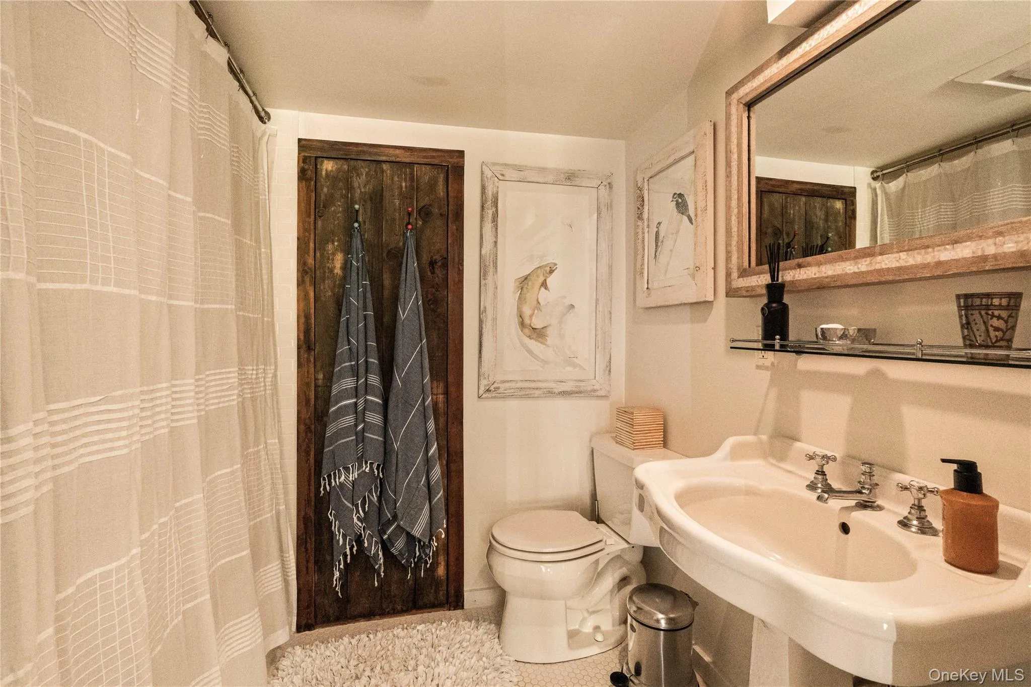 823 Quaker Hill Road, Pawling, NY, 4 Bedrooms Bedrooms, 8 Rooms Rooms,3 BathroomsBathrooms,Residential,For Rent,Quaker Hill,0,1053203 823 Quaker Hill Road, Pawling, NY, 4 Bedrooms Bedrooms, 8 Rooms Rooms,3 BathroomsBathrooms,Residential,For Rent,Quaker Hill,0,1053203