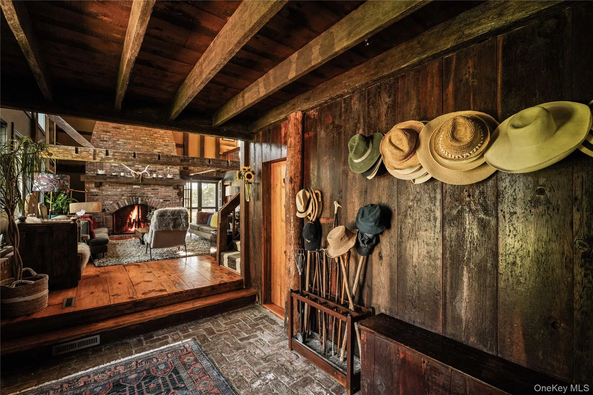 823 Quaker Hill Road, Pawling, NY, 4 Bedrooms Bedrooms, 8 Rooms Rooms,3 BathroomsBathrooms,Residential,For Rent,Quaker Hill,0,1053203 823 Quaker Hill Road, Pawling, NY, 4 Bedrooms Bedrooms, 8 Rooms Rooms,3 BathroomsBathrooms,Residential,For Rent,Quaker Hill,0,1053203