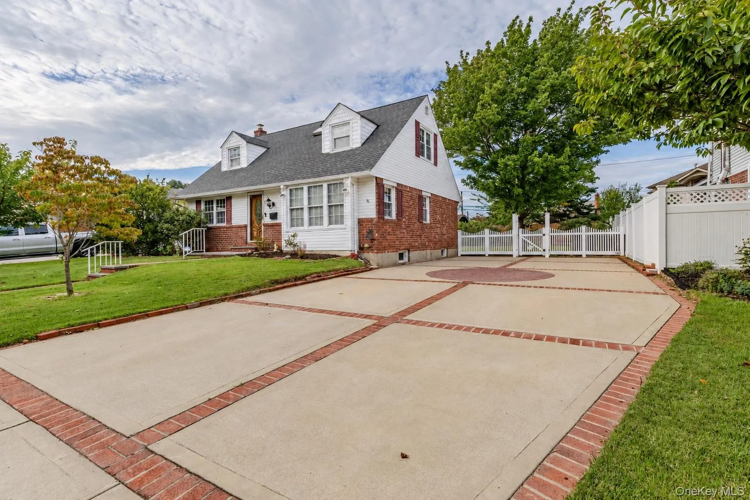 561 Parker Avenue, Hempstead, NY, 4 Bedrooms Bedrooms, 8 Rooms Rooms,2 BathroomsBathrooms,Residential,For Rent,Parker,0,1053207 561 Parker Avenue, Hempstead, NY, 4 Bedrooms Bedrooms, 8 Rooms Rooms,2 BathroomsBathrooms,Residential,For Rent,Parker,0,1053207