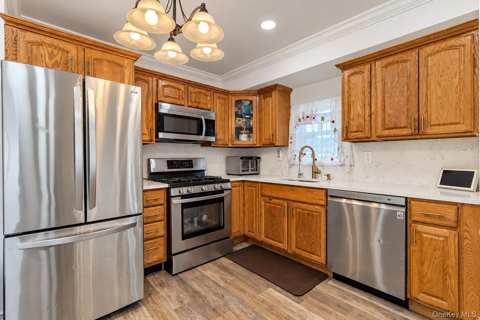 561 Parker Avenue, Hempstead, NY, 4 Bedrooms Bedrooms, 8 Rooms Rooms,2 BathroomsBathrooms,Residential,For Rent,Parker,0,1053207 561 Parker Avenue, Hempstead, NY, 4 Bedrooms Bedrooms, 8 Rooms Rooms,2 BathroomsBathrooms,Residential,For Rent,Parker,0,1053207