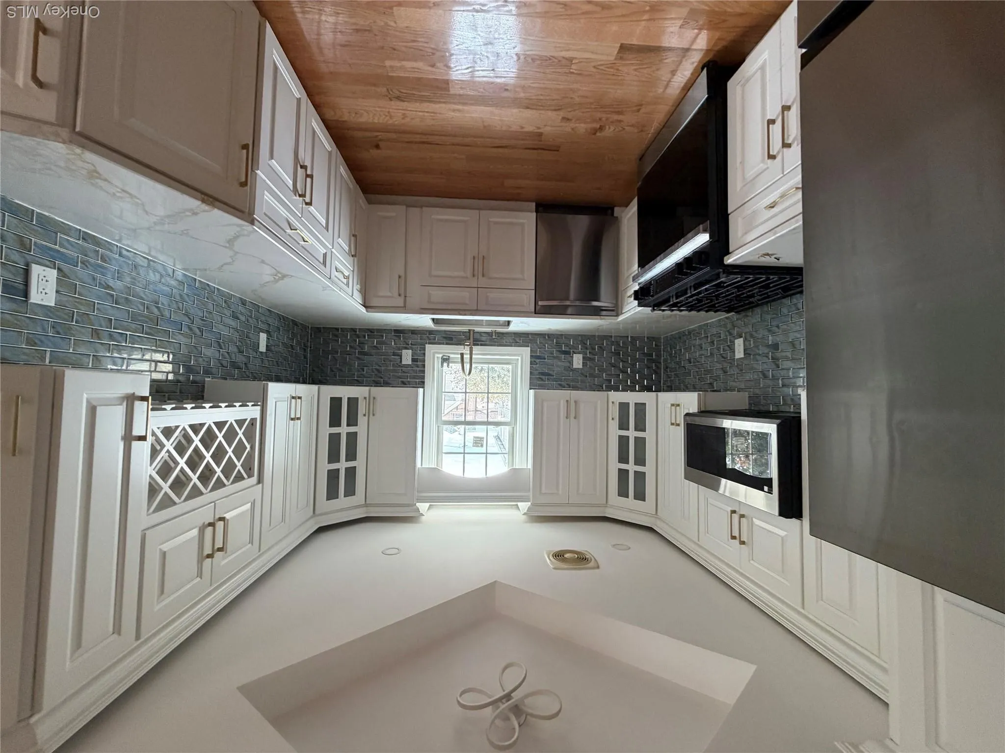 13414 154th Street, New York, NY, 3 Bedrooms Bedrooms, 6 Rooms Rooms,2 BathroomsBathrooms,Residential Lease,For Rent,154th,0,1053216 13414 154th Street, New York, NY, 3 Bedrooms Bedrooms, 6 Rooms Rooms,2 BathroomsBathrooms,Residential Lease,For Rent,154th,0,1053216