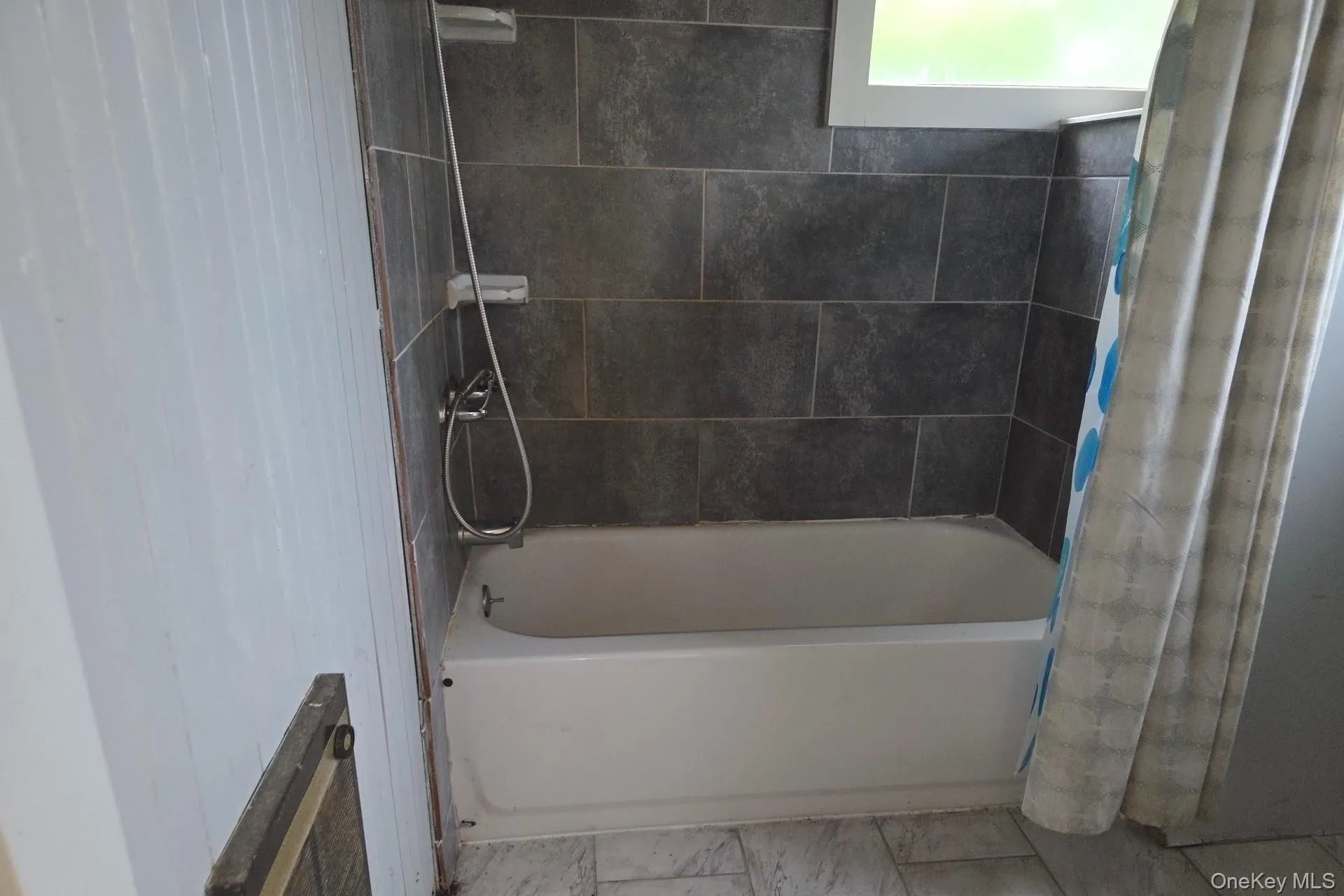 54 Oak Beach Road, Babylon, NY, 3 Bedrooms Bedrooms, 6 Rooms Rooms,1 BathroomBathrooms,Residential,For Rent,Oak Beach,0,1053217 54 Oak Beach Road, Babylon, NY, 3 Bedrooms Bedrooms, 6 Rooms Rooms,1 BathroomBathrooms,Residential,For Rent,Oak Beach,0,1053217