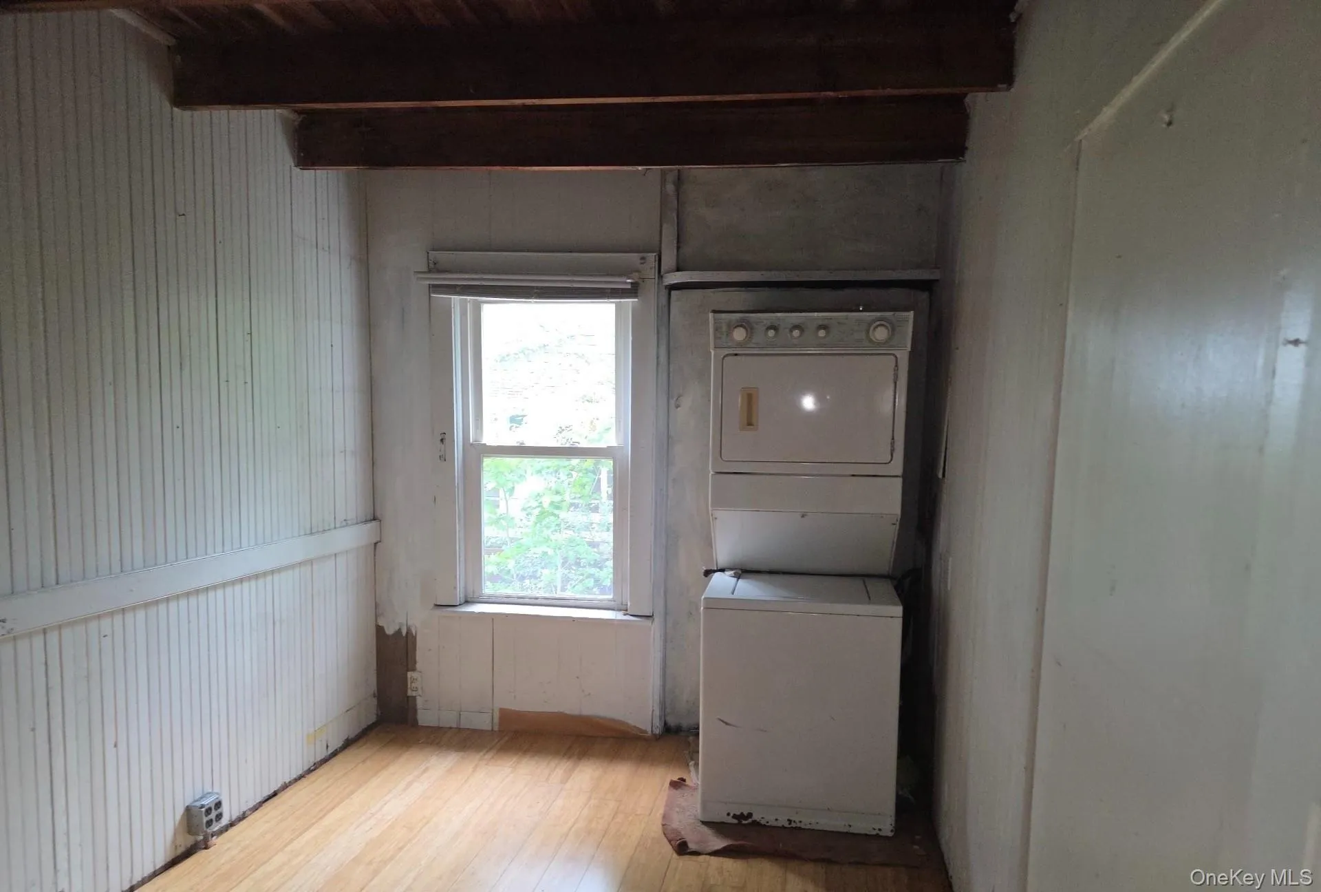 54 Oak Beach Road, Babylon, NY, 3 Bedrooms Bedrooms, 6 Rooms Rooms,1 BathroomBathrooms,Residential,For Rent,Oak Beach,0,1053217 54 Oak Beach Road, Babylon, NY, 3 Bedrooms Bedrooms, 6 Rooms Rooms,1 BathroomBathrooms,Residential,For Rent,Oak Beach,0,1053217
