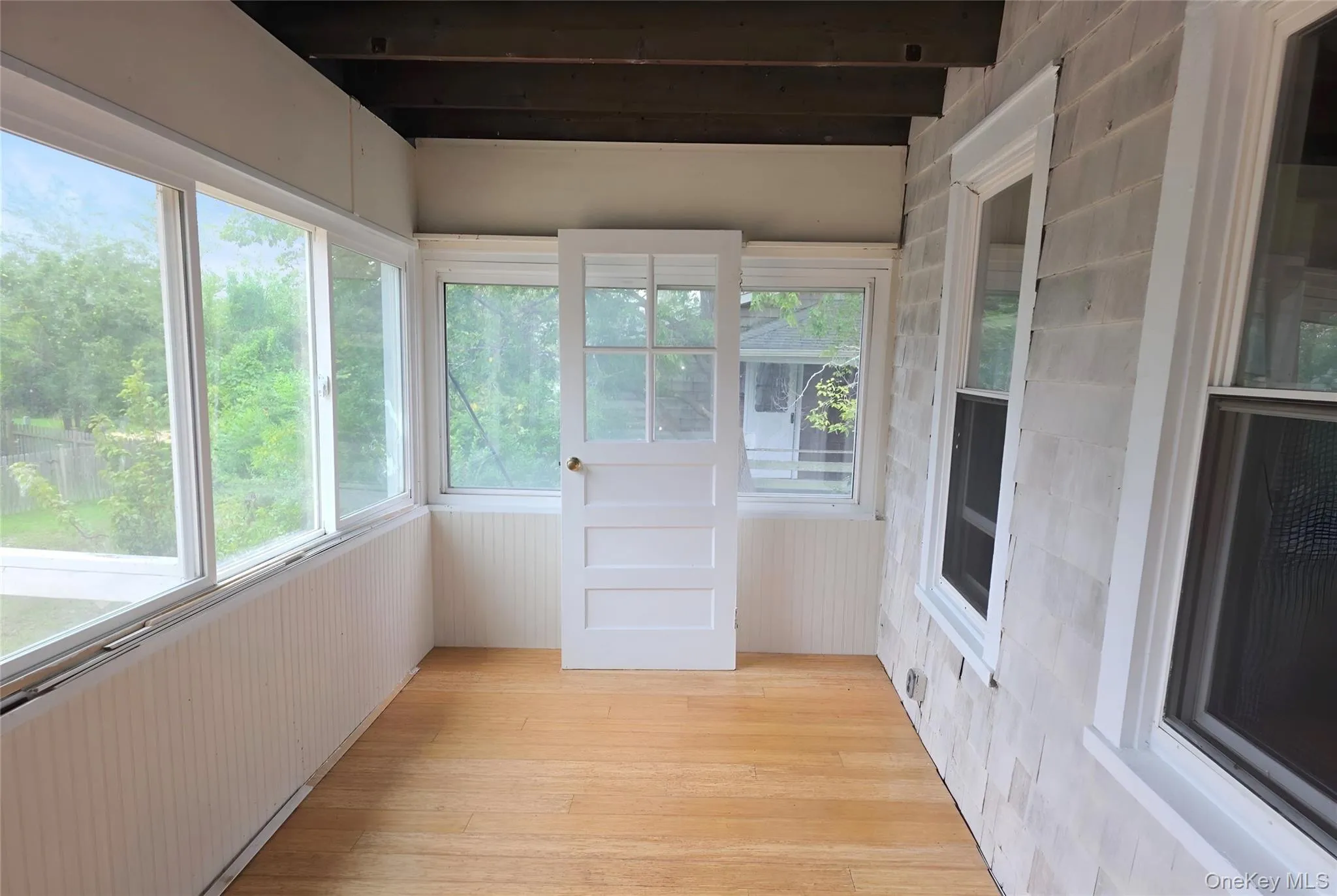 54 Oak Beach Road, Babylon, NY, 3 Bedrooms Bedrooms, 6 Rooms Rooms,1 BathroomBathrooms,Residential,For Rent,Oak Beach,0,1053217 54 Oak Beach Road, Babylon, NY, 3 Bedrooms Bedrooms, 6 Rooms Rooms,1 BathroomBathrooms,Residential,For Rent,Oak Beach,0,1053217