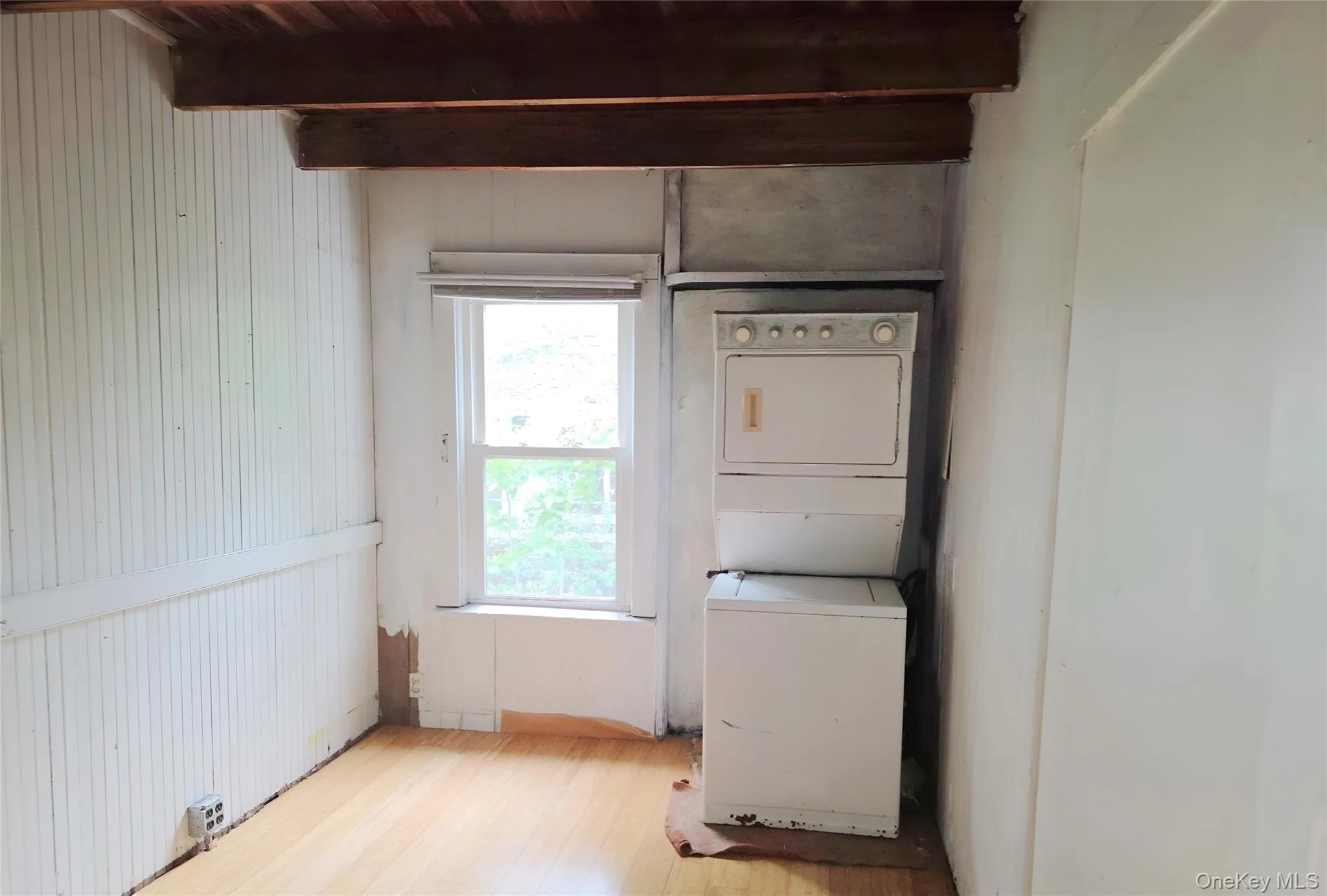 54 Oak Beach Road, Babylon, NY, 3 Bedrooms Bedrooms, 6 Rooms Rooms,1 BathroomBathrooms,Residential,For Rent,Oak Beach,0,1053217 54 Oak Beach Road, Babylon, NY, 3 Bedrooms Bedrooms, 6 Rooms Rooms,1 BathroomBathrooms,Residential,For Rent,Oak Beach,0,1053217