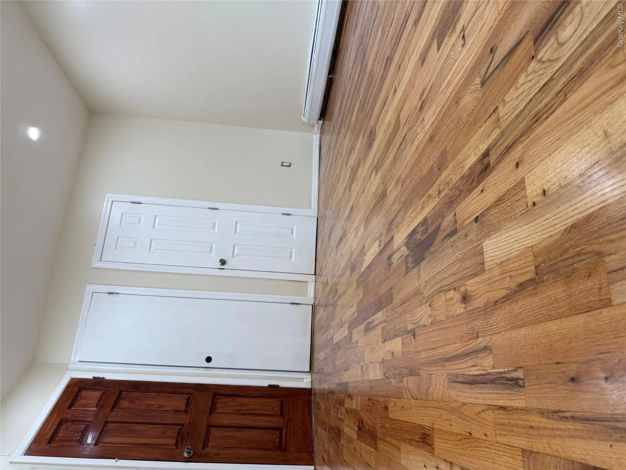 164 84 Ave, New York, NY, 3 Bedrooms Bedrooms, 8 Rooms Rooms,2 BathroomsBathrooms,Residential Lease,For Rent,84 Ave,0,1053219 164 84 Ave, New York, NY, 3 Bedrooms Bedrooms, 8 Rooms Rooms,2 BathroomsBathrooms,Residential Lease,For Rent,84 Ave,0,1053219