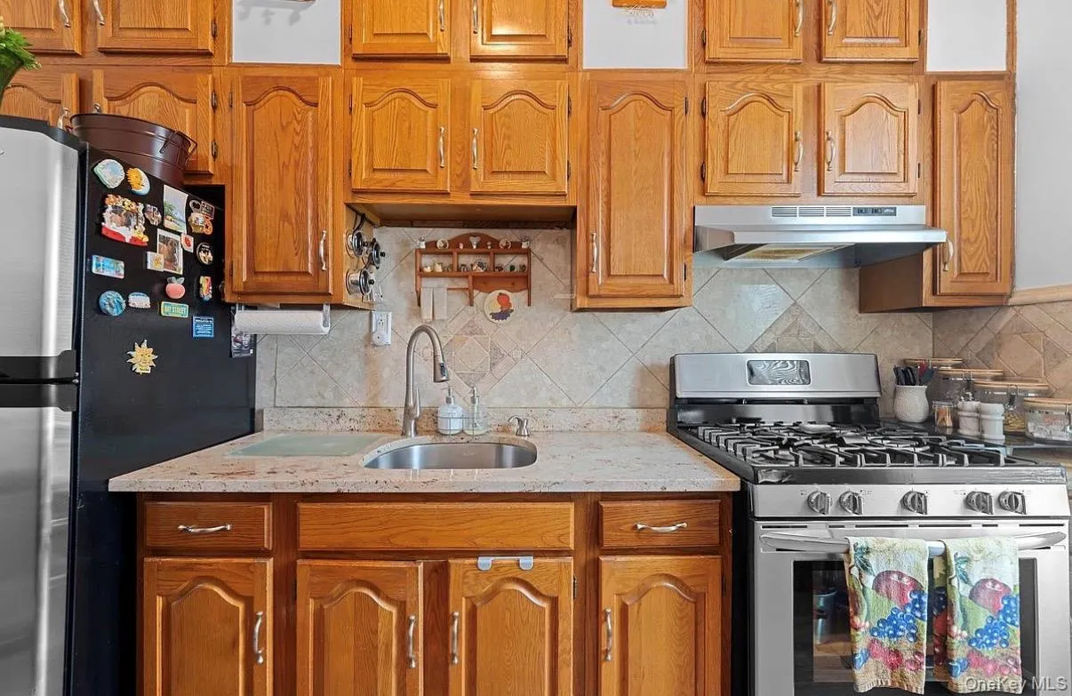 9031 Fort Hamilton Parkway, New York, NY, 2 Bedrooms Bedrooms, 4 Rooms Rooms,1 BathroomBathrooms,Residential,For Rent,Fort Hamilton,0,1053221 9031 Fort Hamilton Parkway, New York, NY, 2 Bedrooms Bedrooms, 4 Rooms Rooms,1 BathroomBathrooms,Residential,For Rent,Fort Hamilton,0,1053221