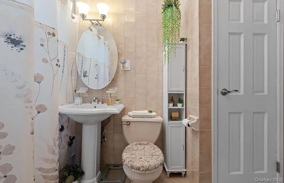9031 Fort Hamilton Parkway, New York, NY, 2 Bedrooms Bedrooms, 4 Rooms Rooms,1 BathroomBathrooms,Residential,For Rent,Fort Hamilton,0,1053221 9031 Fort Hamilton Parkway, New York, NY, 2 Bedrooms Bedrooms, 4 Rooms Rooms,1 BathroomBathrooms,Residential,For Rent,Fort Hamilton,0,1053221