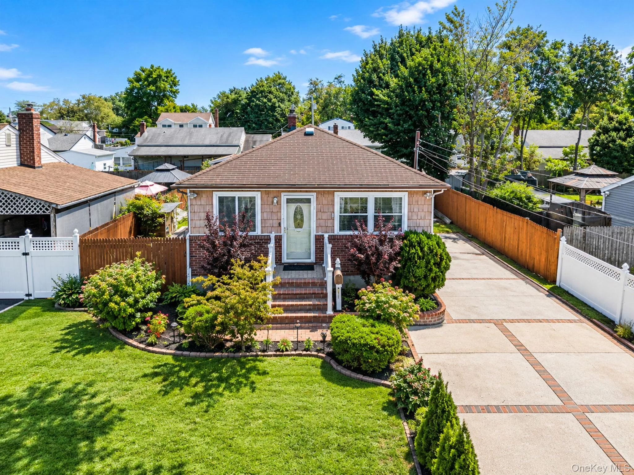 58 Morton Street, Islip, NY, 3 Bedrooms Bedrooms, 9 Rooms Rooms,2 BathroomsBathrooms,Residential,For Rent,Morton,0,1053229 58 Morton Street, Islip, NY, 3 Bedrooms Bedrooms, 9 Rooms Rooms,2 BathroomsBathrooms,Residential,For Rent,Morton,0,1053229
