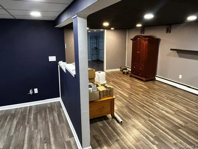 30 Orchard Drive, Brookhaven, NY, 3 Bedrooms Bedrooms, 5 Rooms Rooms,1 BathroomBathrooms,Residential,For Rent,Orchard,0,1053230 30 Orchard Drive, Brookhaven, NY, 3 Bedrooms Bedrooms, 5 Rooms Rooms,1 BathroomBathrooms,Residential,For Rent,Orchard,0,1053230
