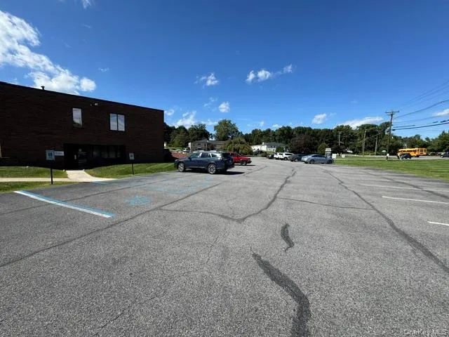 5 Hdsn Vly Prof Plaza, Newburgh (town), NY, ,Commercial Lease,For Rent,Hdsn Vly Prof,0,1053231 5 Hdsn Vly Prof Plaza, Newburgh (town), NY, ,Commercial Lease,For Rent,Hdsn Vly Prof,0,1053231