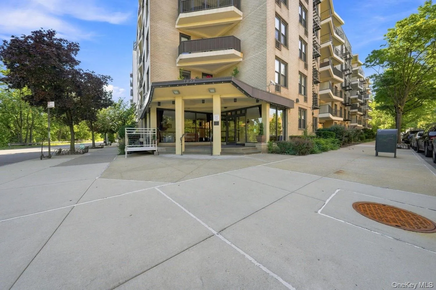 1874 Pelham Parkway, New York, NY, 1 Bedroom Bedrooms, 4 Rooms Rooms,1 BathroomBathrooms,Residential,For Rent,Pelham,0,1053232 1874 Pelham Parkway, New York, NY, 1 Bedroom Bedrooms, 4 Rooms Rooms,1 BathroomBathrooms,Residential,For Rent,Pelham,0,1053232