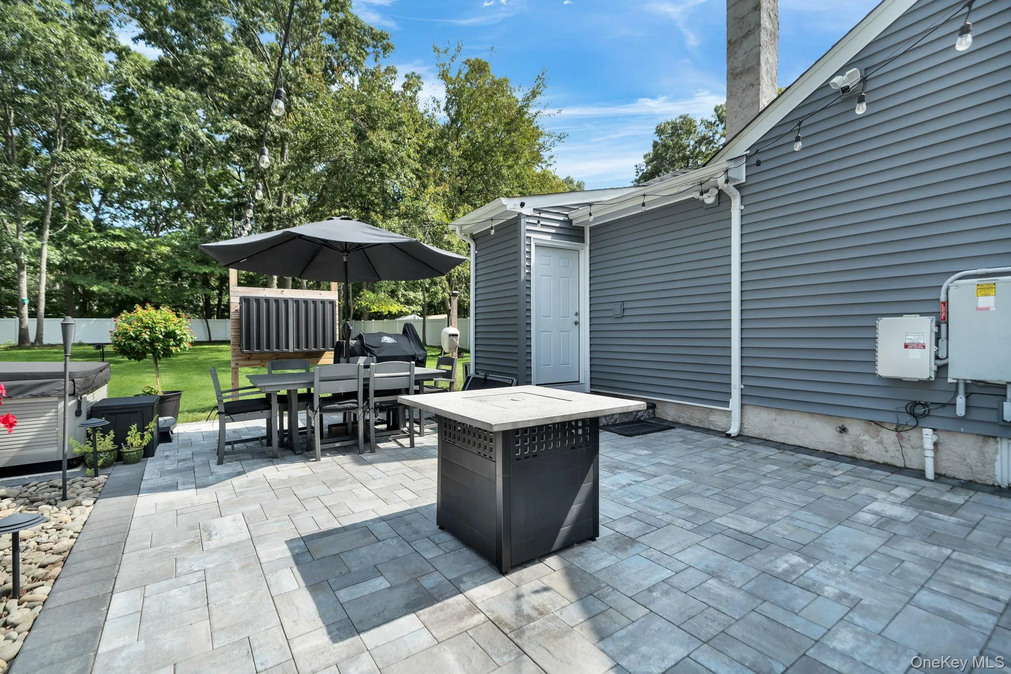 154 End Avenue, Brookhaven, NY, 2 Bedrooms Bedrooms, 4 Rooms Rooms,1 BathroomBathrooms,Residential,For Rent,End,0,1053238 154 End Avenue, Brookhaven, NY, 2 Bedrooms Bedrooms, 4 Rooms Rooms,1 BathroomBathrooms,Residential,For Rent,End,0,1053238