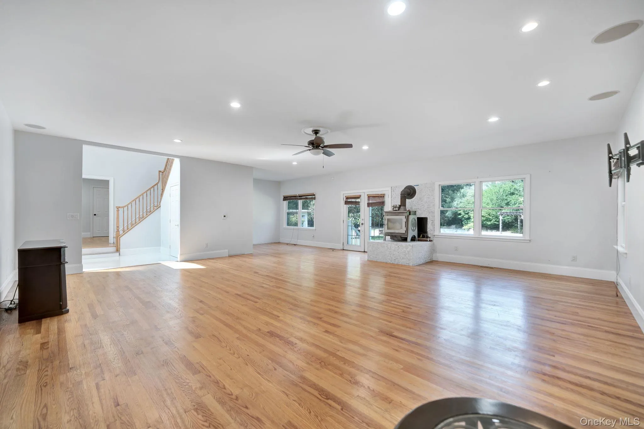 75 Whiskey Road, Brookhaven, NY, 4 Bedrooms Bedrooms, 8 Rooms Rooms,4 BathroomsBathrooms,Residential,For Rent,Whiskey,0,1053239 75 Whiskey Road, Brookhaven, NY, 4 Bedrooms Bedrooms, 8 Rooms Rooms,4 BathroomsBathrooms,Residential,For Rent,Whiskey,0,1053239