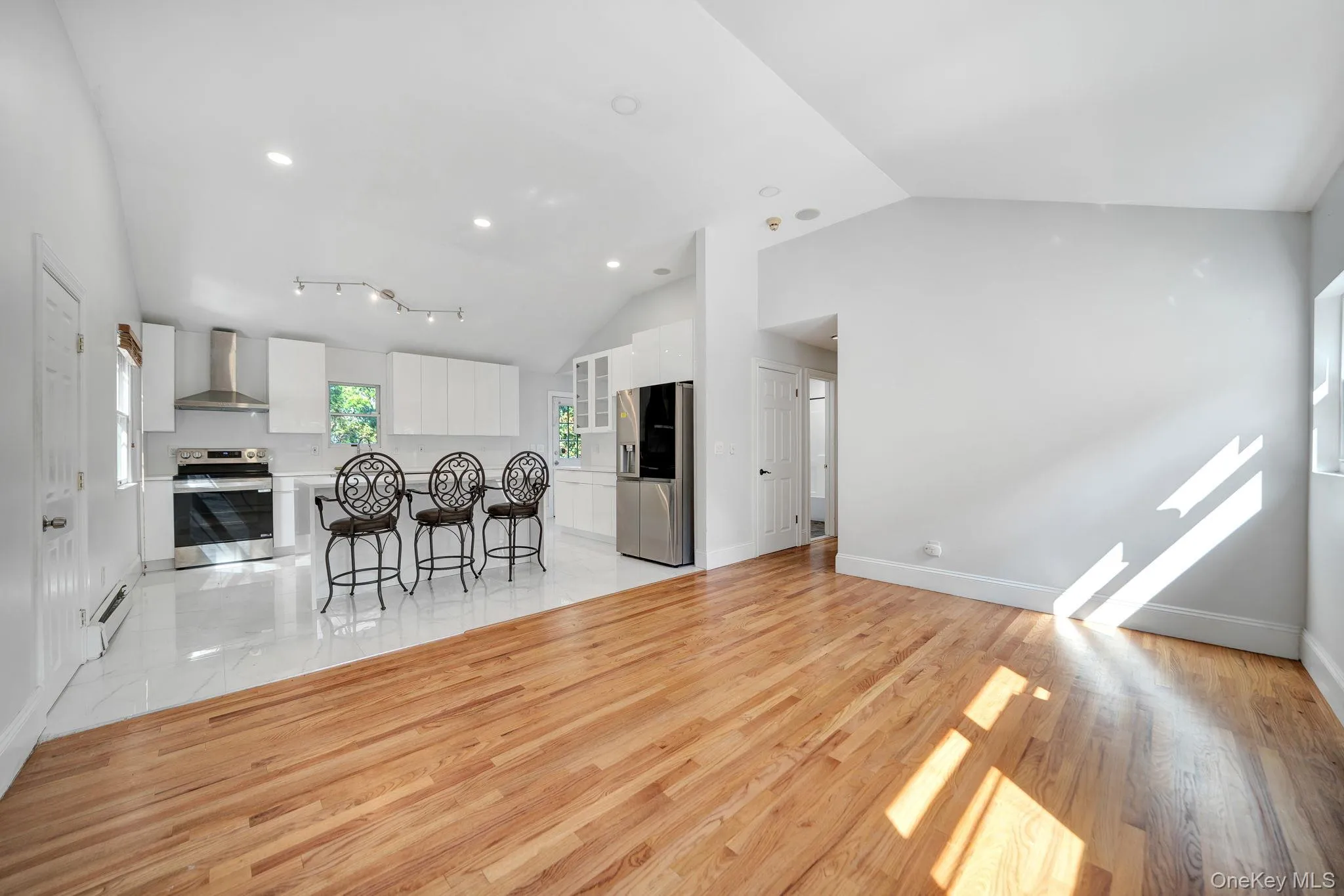 75 Whiskey Road, Brookhaven, NY, 4 Bedrooms Bedrooms, 8 Rooms Rooms,4 BathroomsBathrooms,Residential,For Rent,Whiskey,0,1053239 75 Whiskey Road, Brookhaven, NY, 4 Bedrooms Bedrooms, 8 Rooms Rooms,4 BathroomsBathrooms,Residential,For Rent,Whiskey,0,1053239