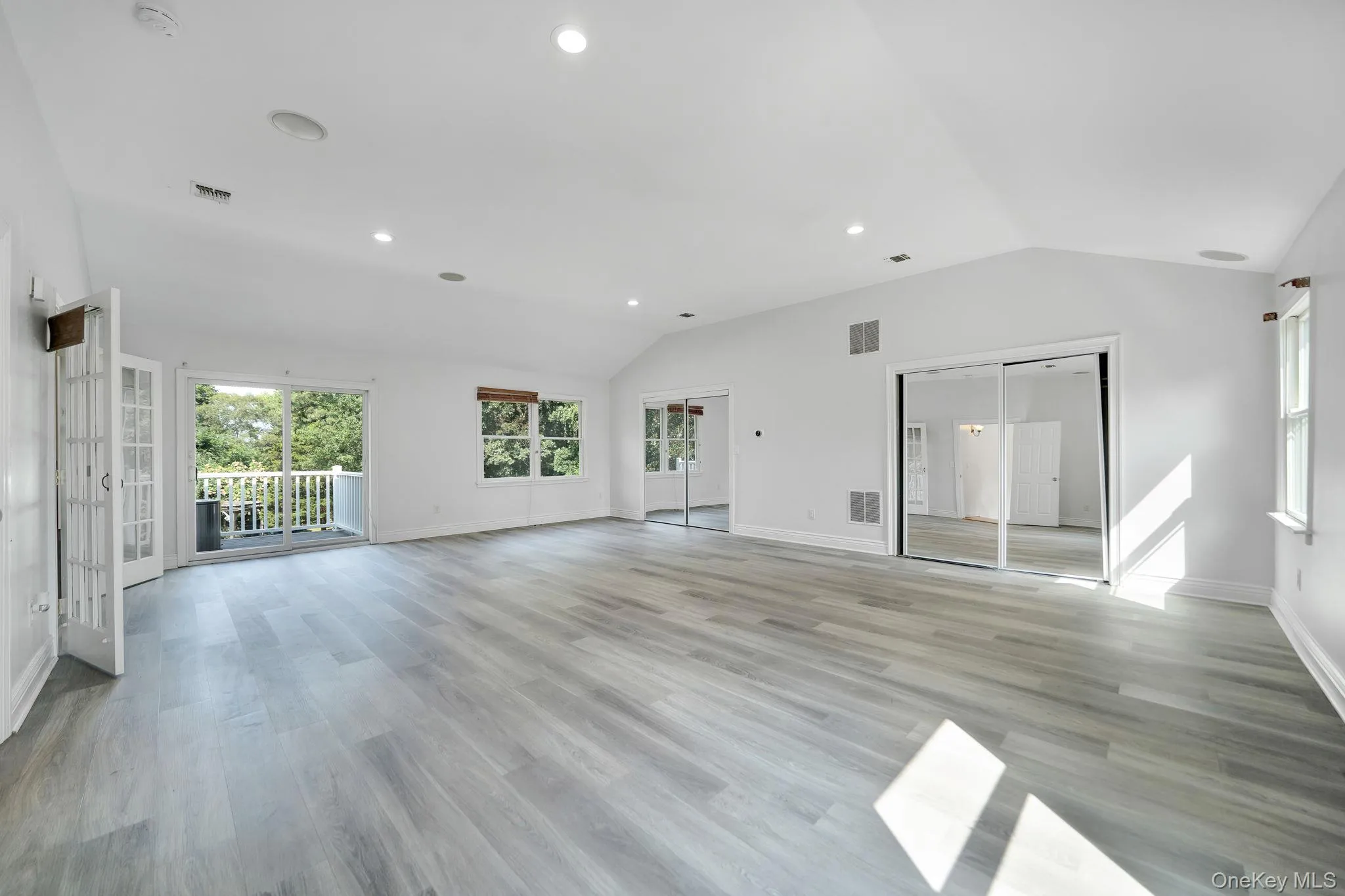 75 Whiskey Road, Brookhaven, NY, 4 Bedrooms Bedrooms, 8 Rooms Rooms,4 BathroomsBathrooms,Residential,For Rent,Whiskey,0,1053239 75 Whiskey Road, Brookhaven, NY, 4 Bedrooms Bedrooms, 8 Rooms Rooms,4 BathroomsBathrooms,Residential,For Rent,Whiskey,0,1053239