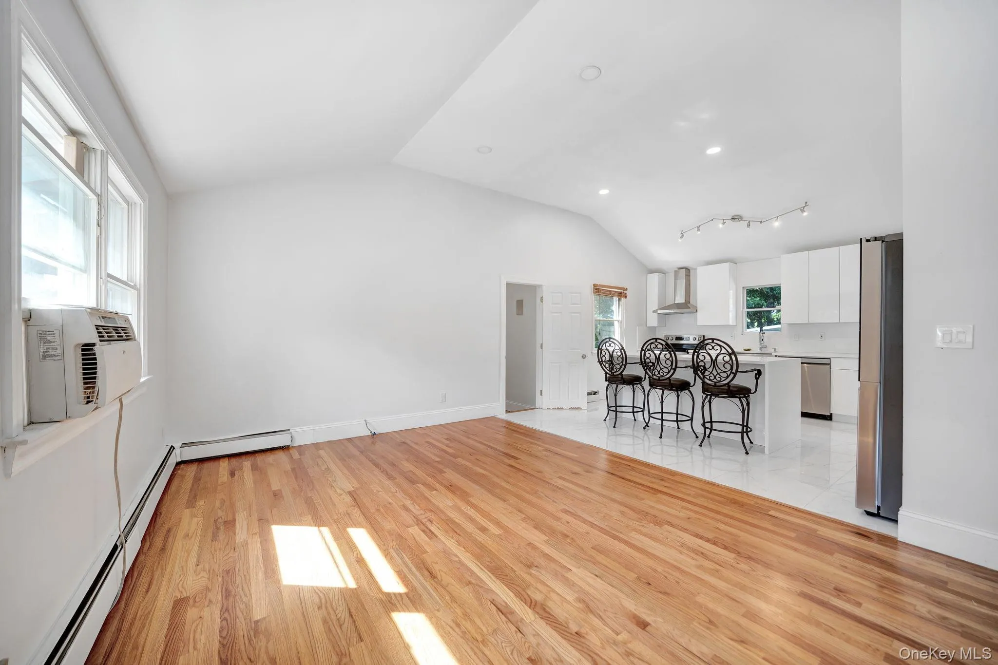 75 Whiskey Road, Brookhaven, NY, 4 Bedrooms Bedrooms, 8 Rooms Rooms,4 BathroomsBathrooms,Residential,For Rent,Whiskey,0,1053239 75 Whiskey Road, Brookhaven, NY, 4 Bedrooms Bedrooms, 8 Rooms Rooms,4 BathroomsBathrooms,Residential,For Rent,Whiskey,0,1053239