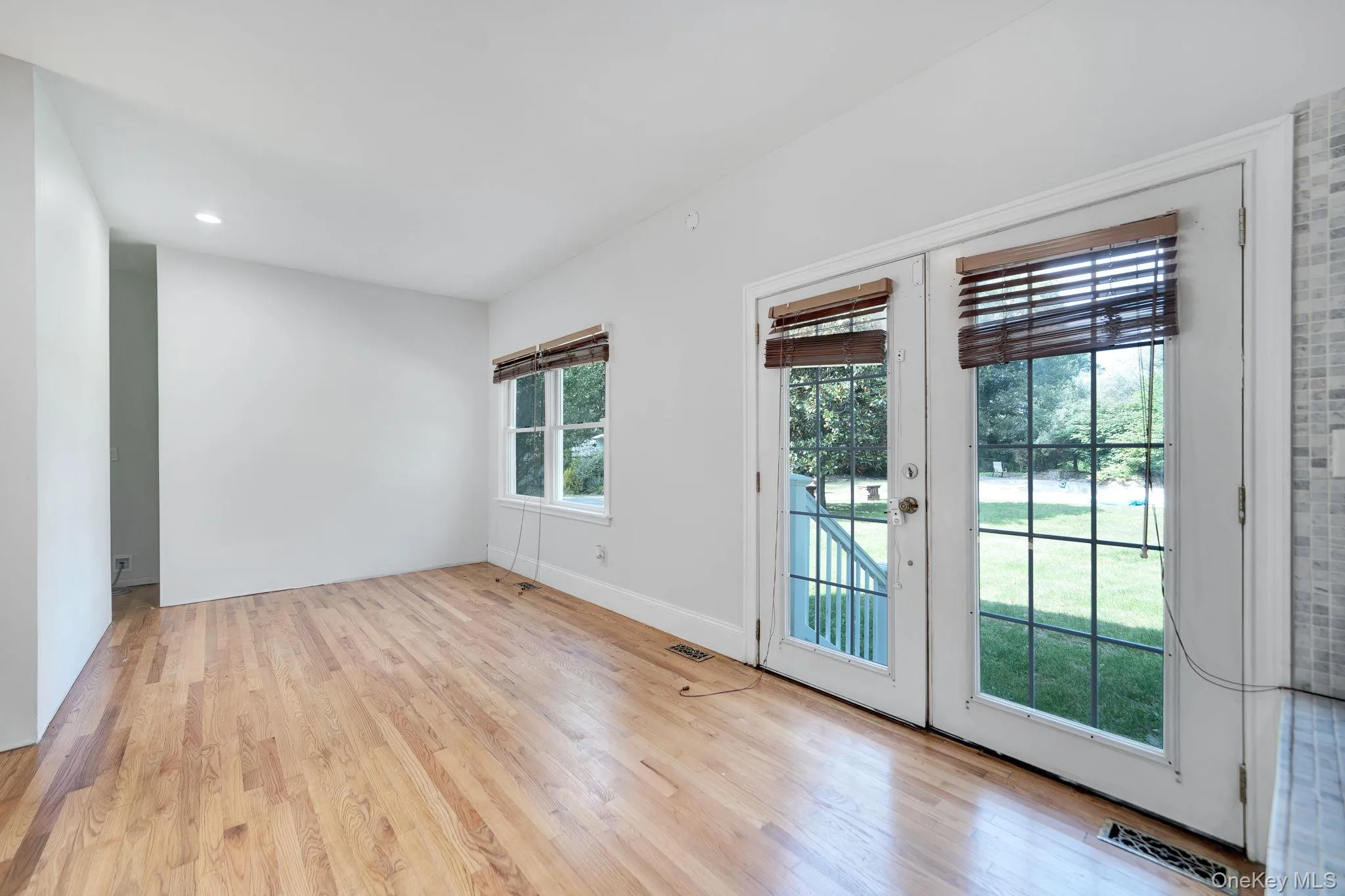 75 Whiskey Road, Brookhaven, NY, 4 Bedrooms Bedrooms, 8 Rooms Rooms,4 BathroomsBathrooms,Residential,For Rent,Whiskey,0,1053239 75 Whiskey Road, Brookhaven, NY, 4 Bedrooms Bedrooms, 8 Rooms Rooms,4 BathroomsBathrooms,Residential,For Rent,Whiskey,0,1053239