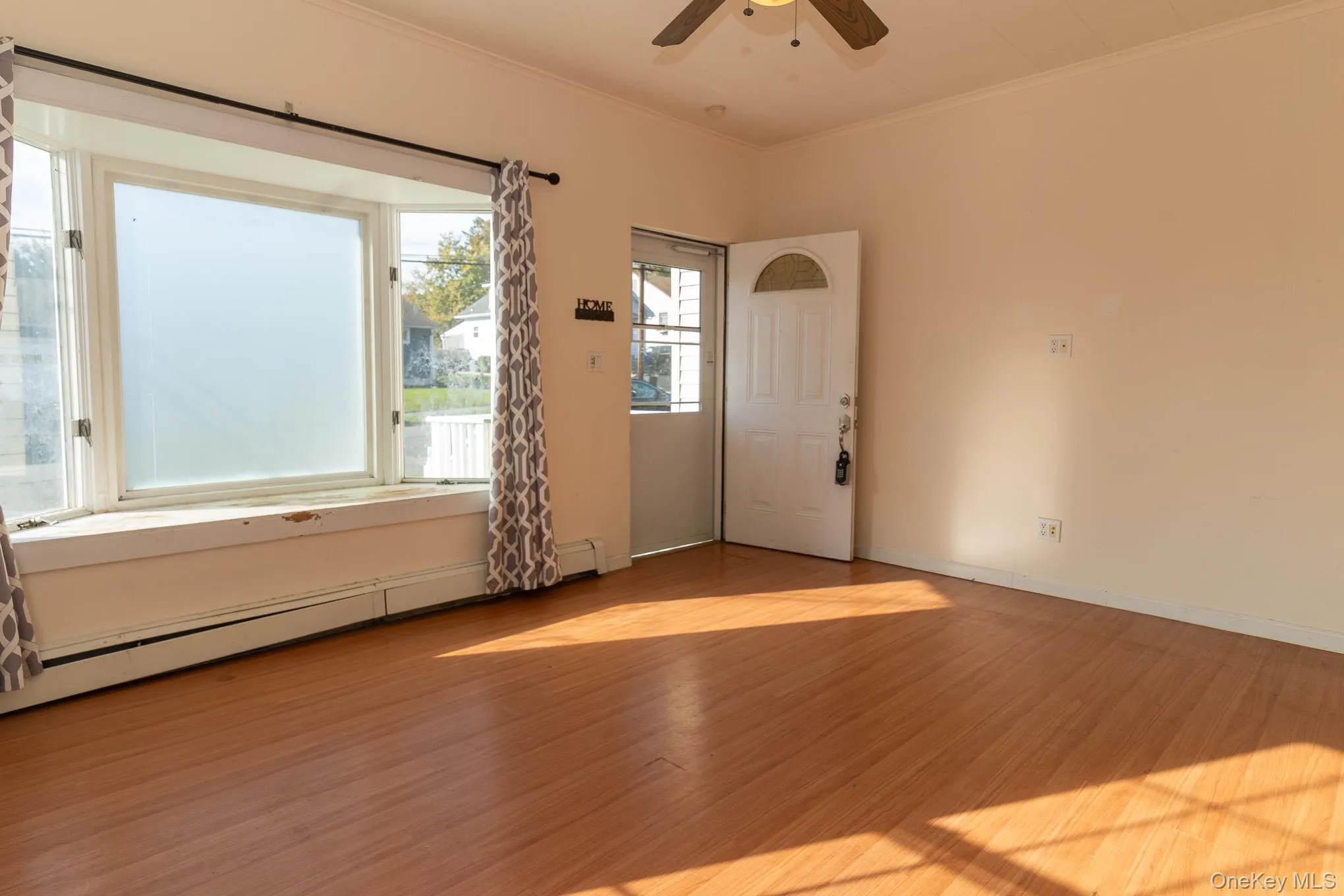 102 Sproat Street, Middletown, NY, 2 Bedrooms Bedrooms, 5 Rooms Rooms,1 BathroomBathrooms,Residential,For Rent,Sproat,0,1053243 102 Sproat Street, Middletown, NY, 2 Bedrooms Bedrooms, 5 Rooms Rooms,1 BathroomBathrooms,Residential,For Rent,Sproat,0,1053243