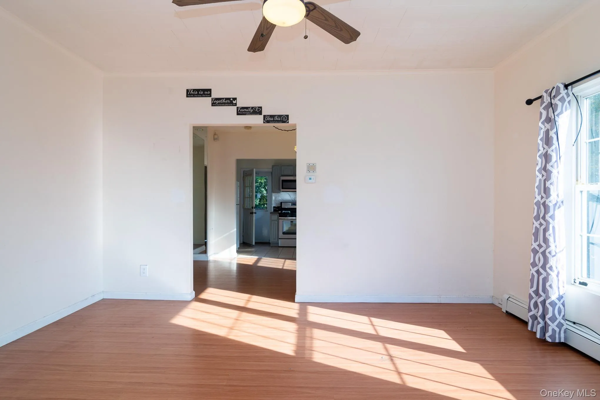 102 Sproat Street, Middletown, NY, 2 Bedrooms Bedrooms, 5 Rooms Rooms,1 BathroomBathrooms,Residential,For Rent,Sproat,0,1053243 102 Sproat Street, Middletown, NY, 2 Bedrooms Bedrooms, 5 Rooms Rooms,1 BathroomBathrooms,Residential,For Rent,Sproat,0,1053243