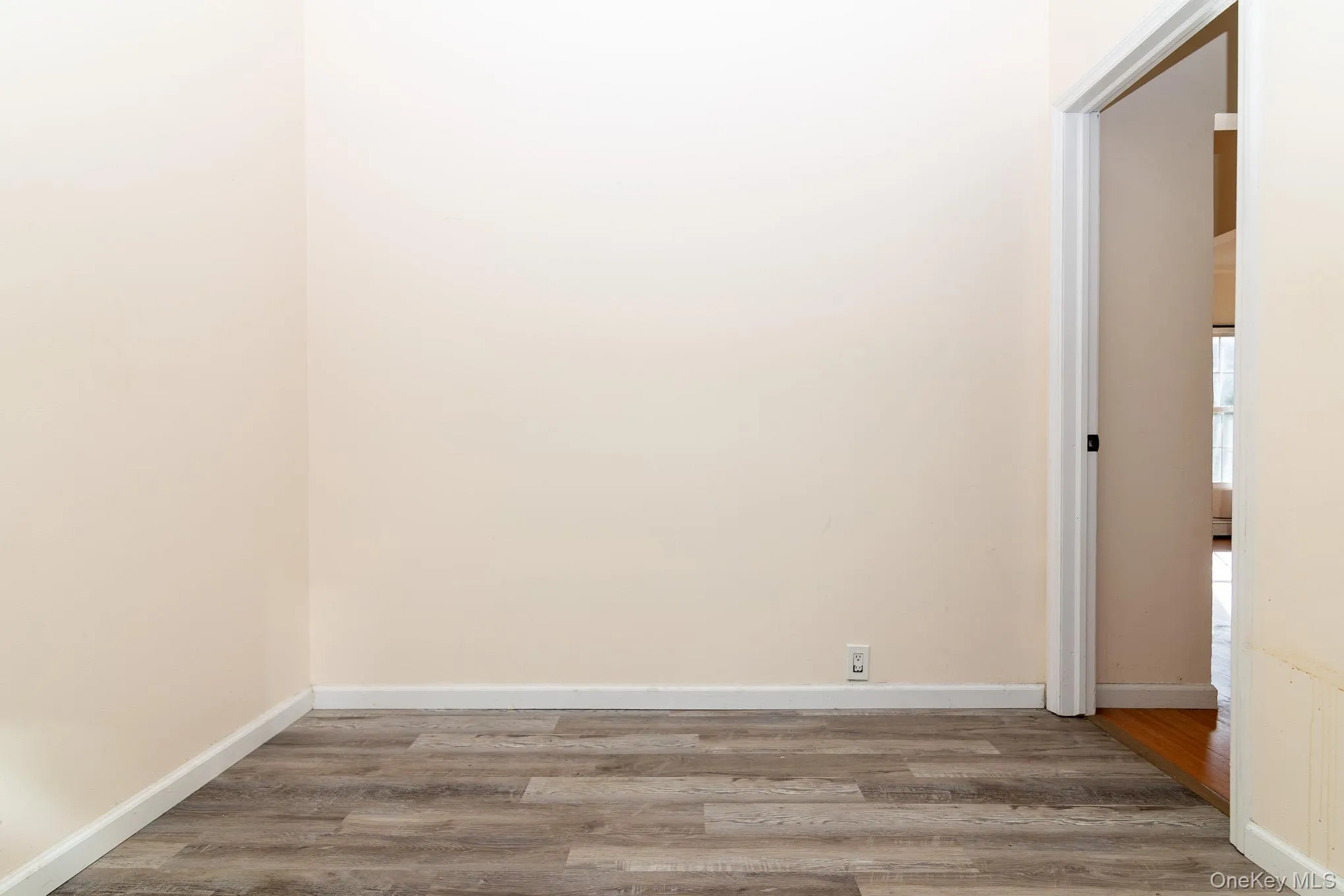 102 Sproat Street, Middletown, NY, 2 Bedrooms Bedrooms, 5 Rooms Rooms,1 BathroomBathrooms,Residential,For Rent,Sproat,0,1053243 102 Sproat Street, Middletown, NY, 2 Bedrooms Bedrooms, 5 Rooms Rooms,1 BathroomBathrooms,Residential,For Rent,Sproat,0,1053243