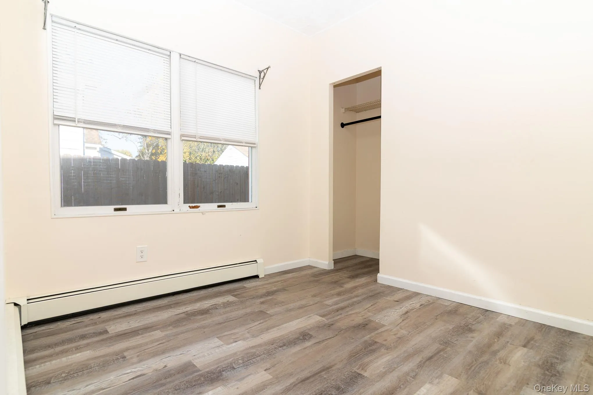 102 Sproat Street, Middletown, NY, 2 Bedrooms Bedrooms, 5 Rooms Rooms,1 BathroomBathrooms,Residential,For Rent,Sproat,0,1053243 102 Sproat Street, Middletown, NY, 2 Bedrooms Bedrooms, 5 Rooms Rooms,1 BathroomBathrooms,Residential,For Rent,Sproat,0,1053243