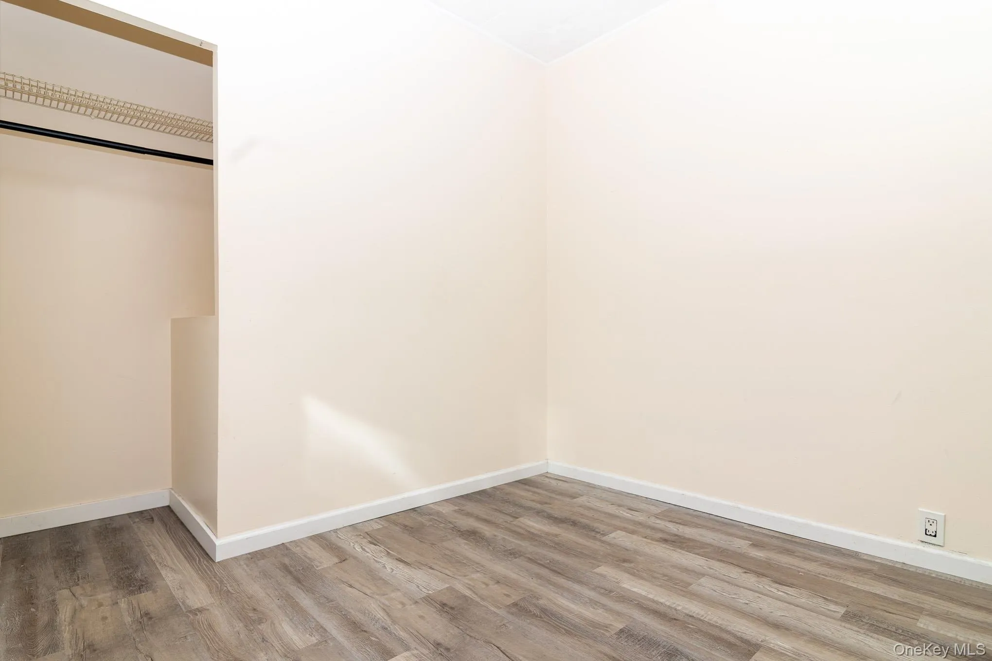 102 Sproat Street, Middletown, NY, 2 Bedrooms Bedrooms, 5 Rooms Rooms,1 BathroomBathrooms,Residential,For Rent,Sproat,0,1053243 102 Sproat Street, Middletown, NY, 2 Bedrooms Bedrooms, 5 Rooms Rooms,1 BathroomBathrooms,Residential,For Rent,Sproat,0,1053243
